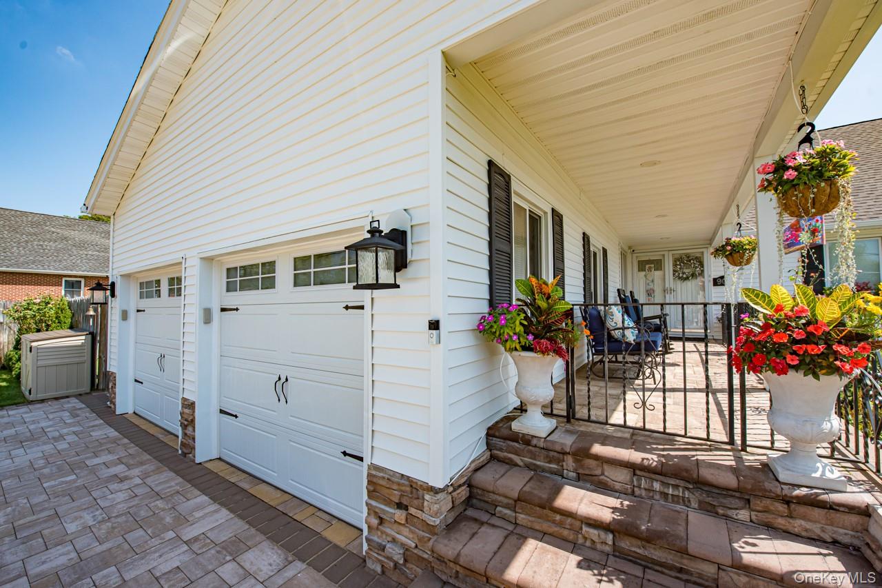 900 4th Street, West Babylon, NY 11704