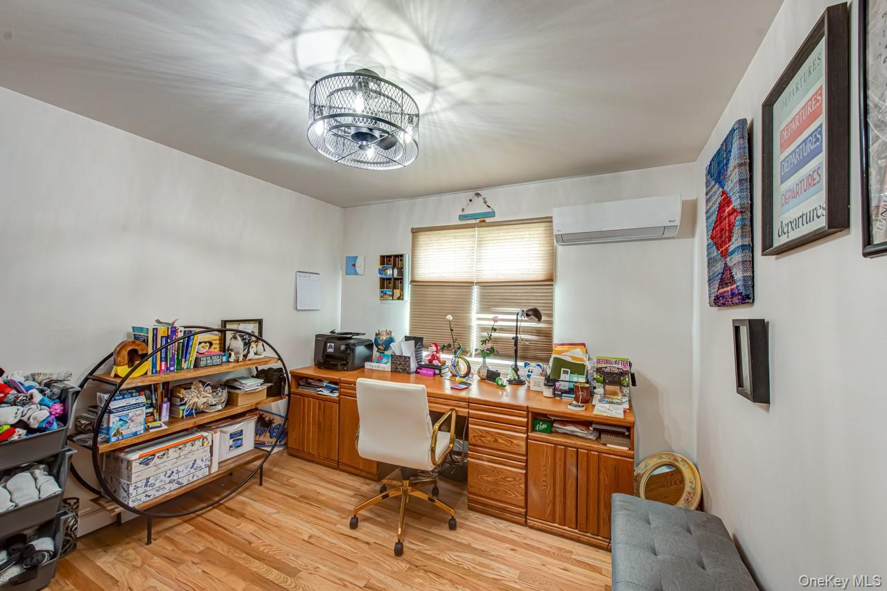 900 4th Street, West Babylon, NY 11704