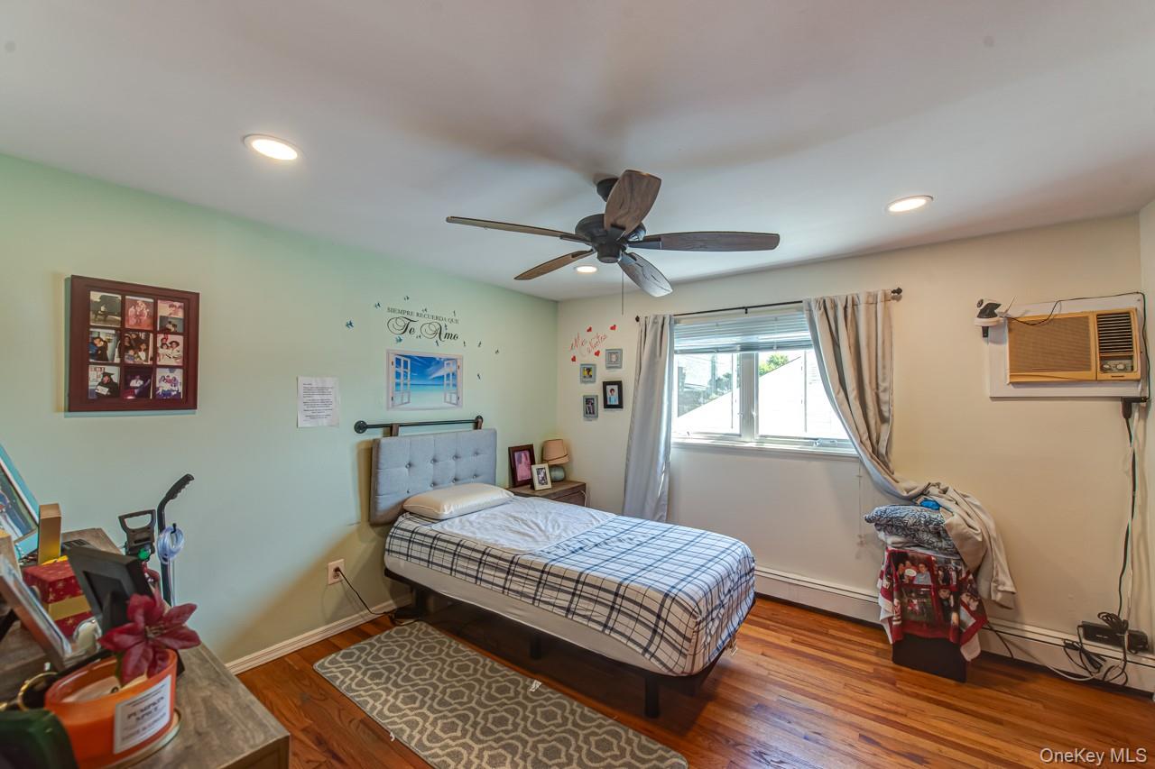 900 4th Street, West Babylon, NY 11704