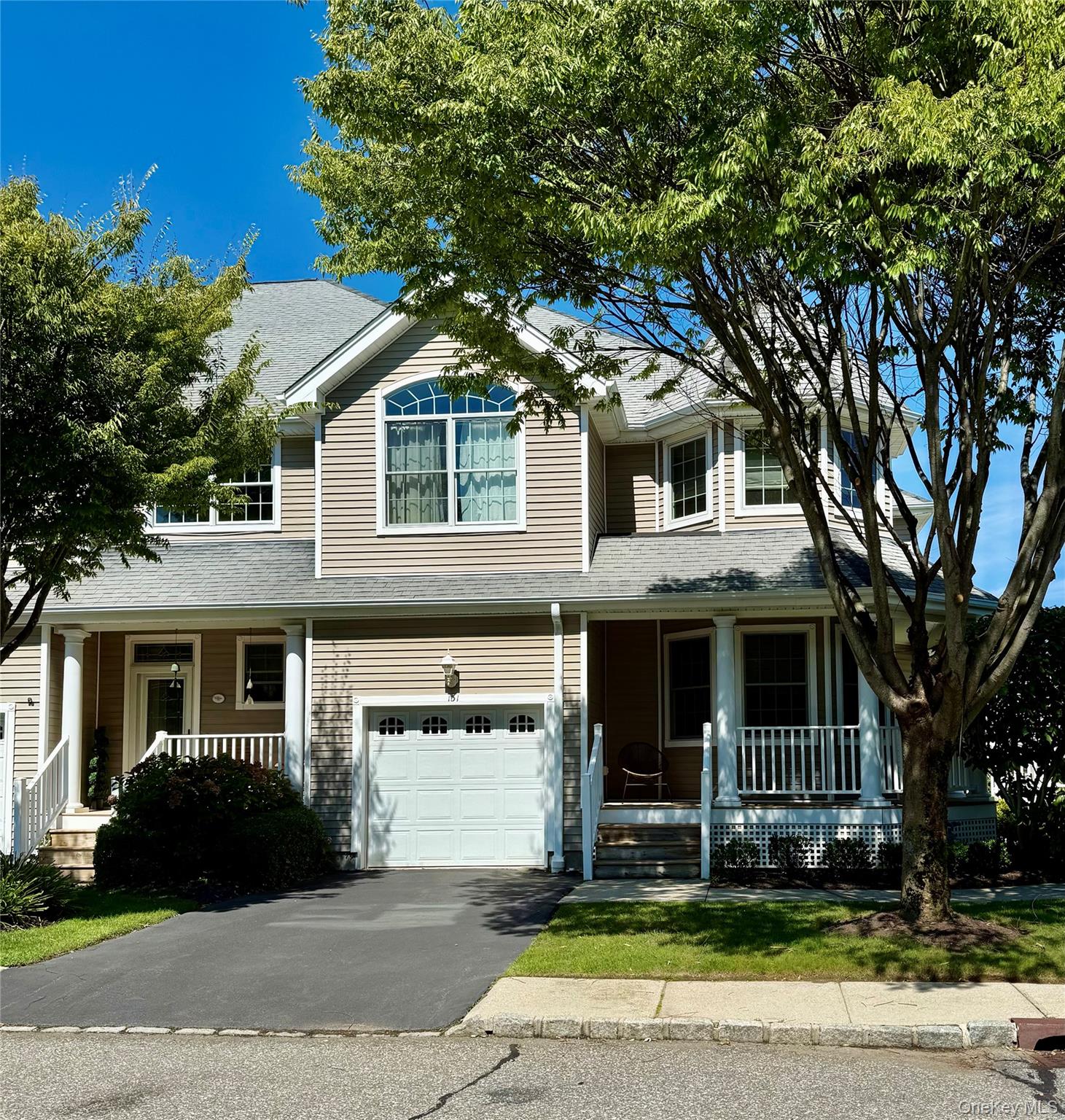 131 Emilys Way, East Setauket, NY 11733