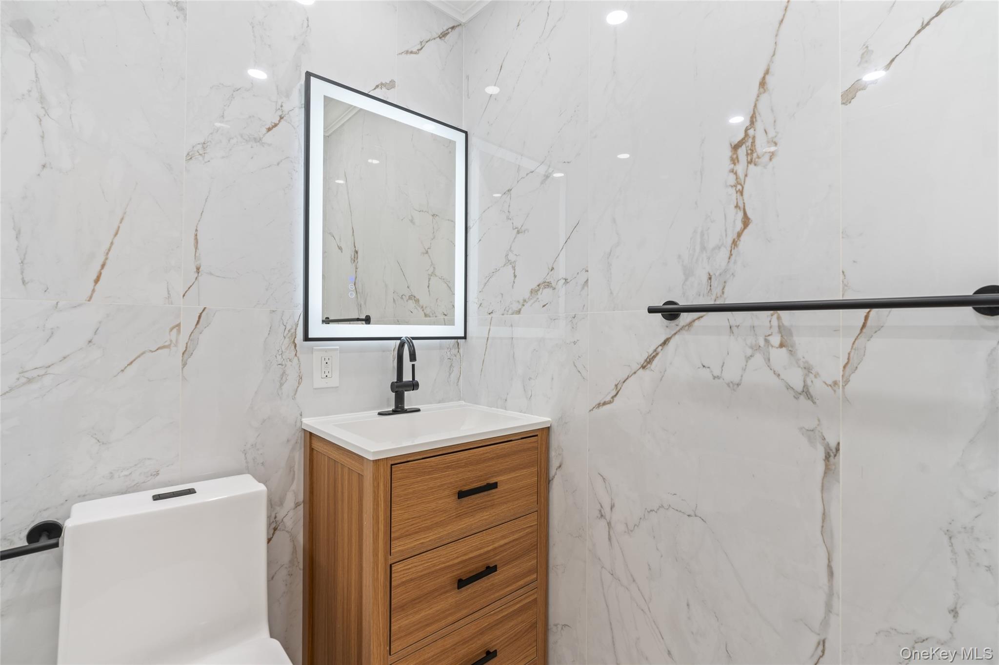 111-35 Sutphin Blvd, Jamaica, NY 11435