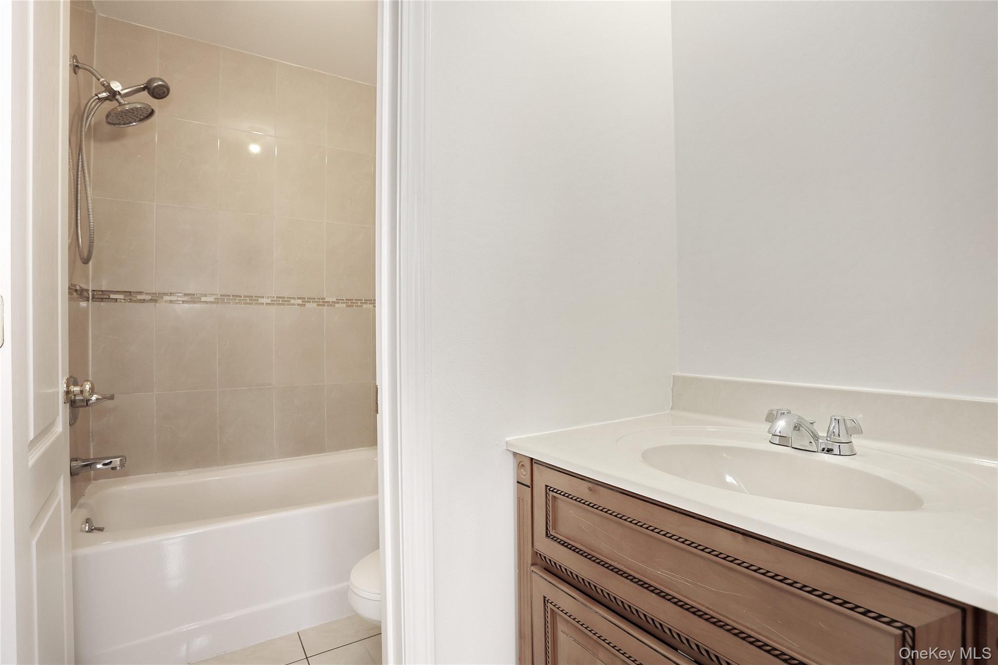 3309 Parkview Drive, Spring Valley, NY 10977