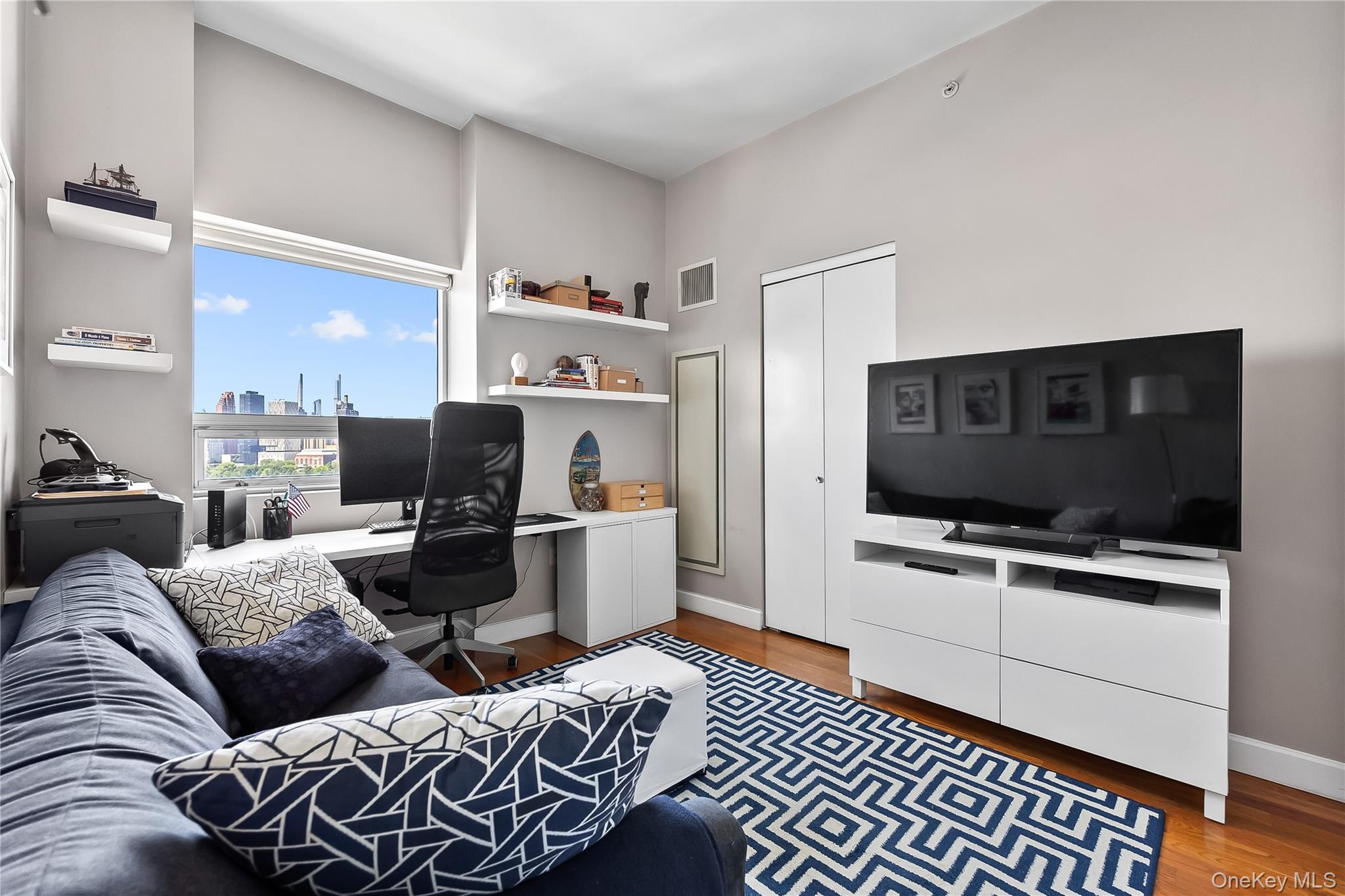 11-24 31 Avenue # 12A, Astoria, NY 11106