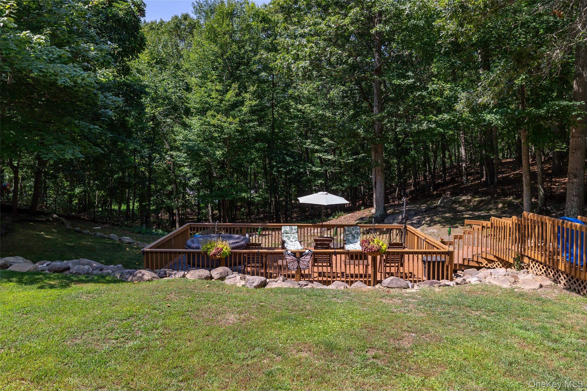 167 Farm Road E, Wading River, NY 11792