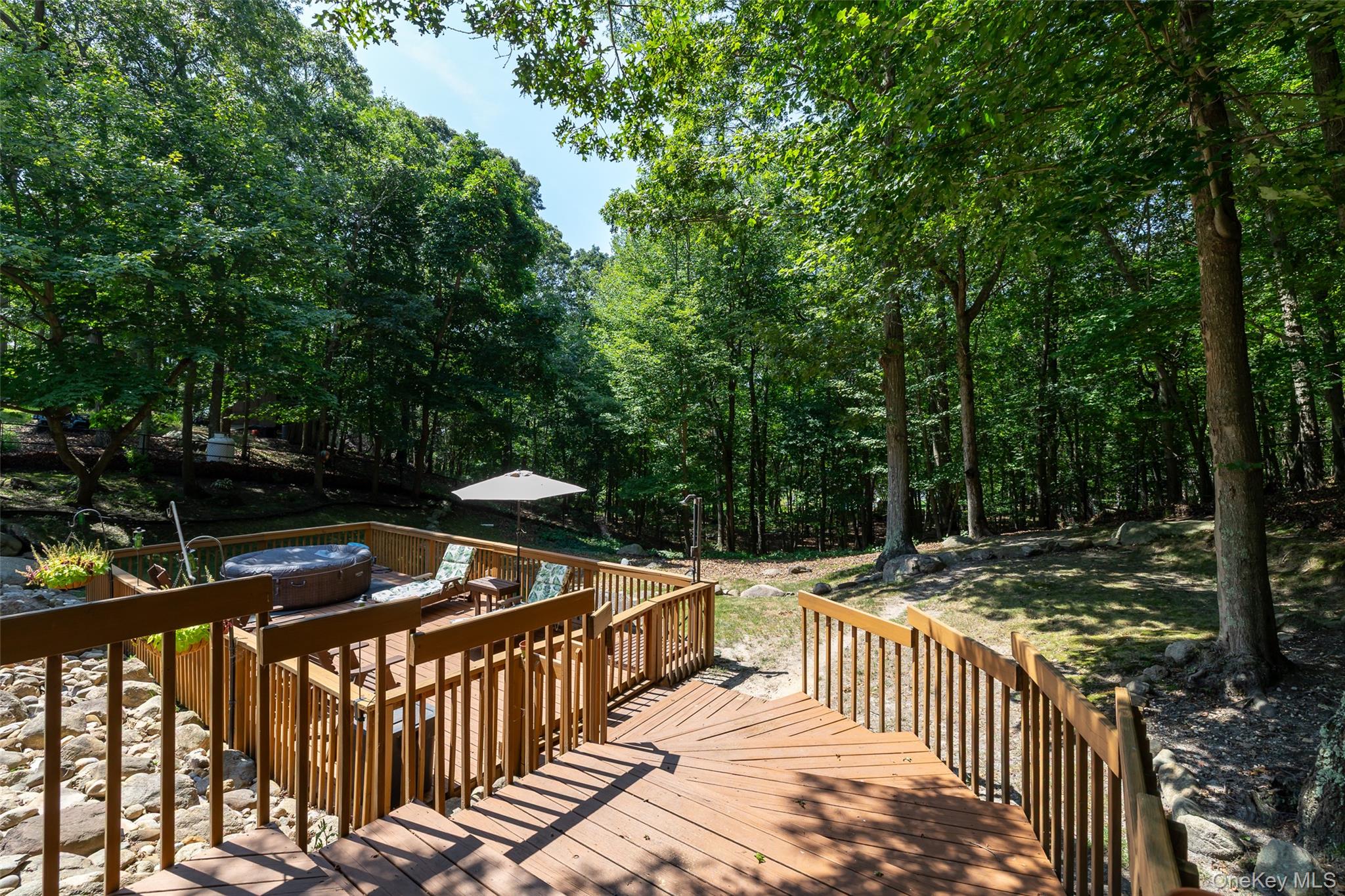 167 Farm Road E, Wading River, NY 11792