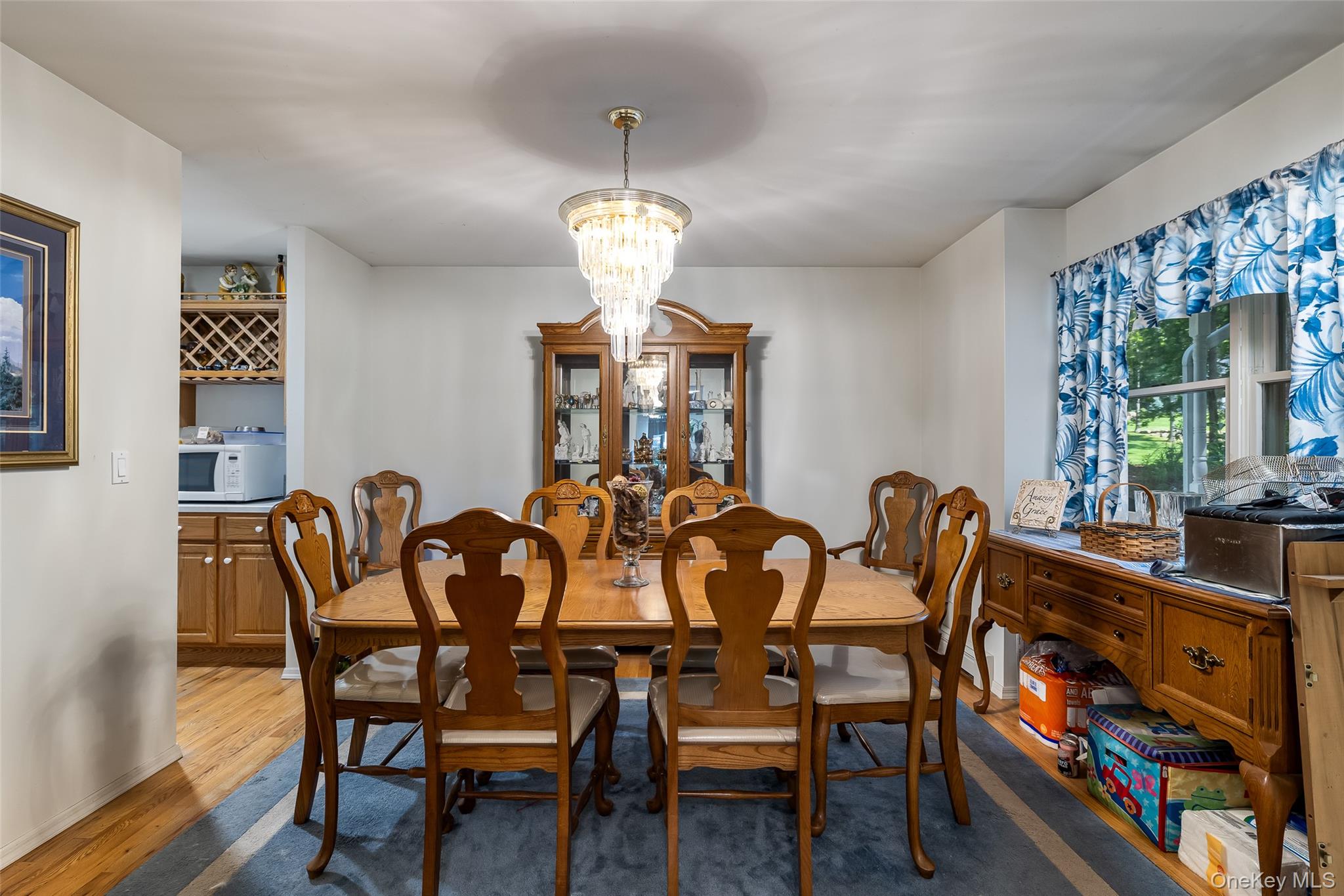 167 Farm Road E, Wading River, NY 11792