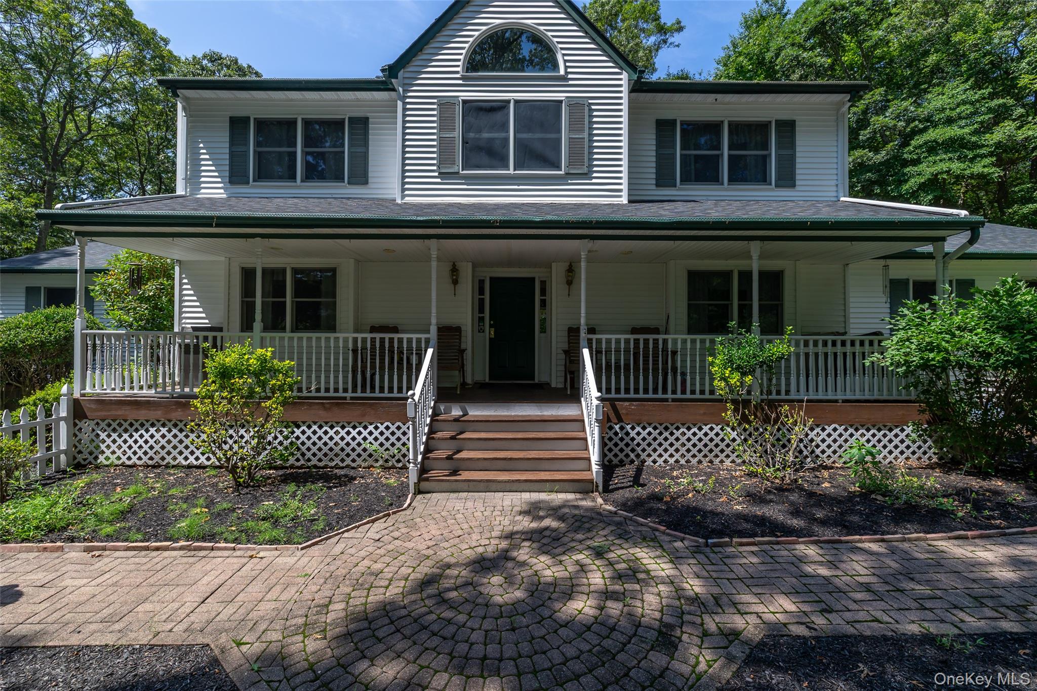 167 Farm Road E, Wading River, NY 11792