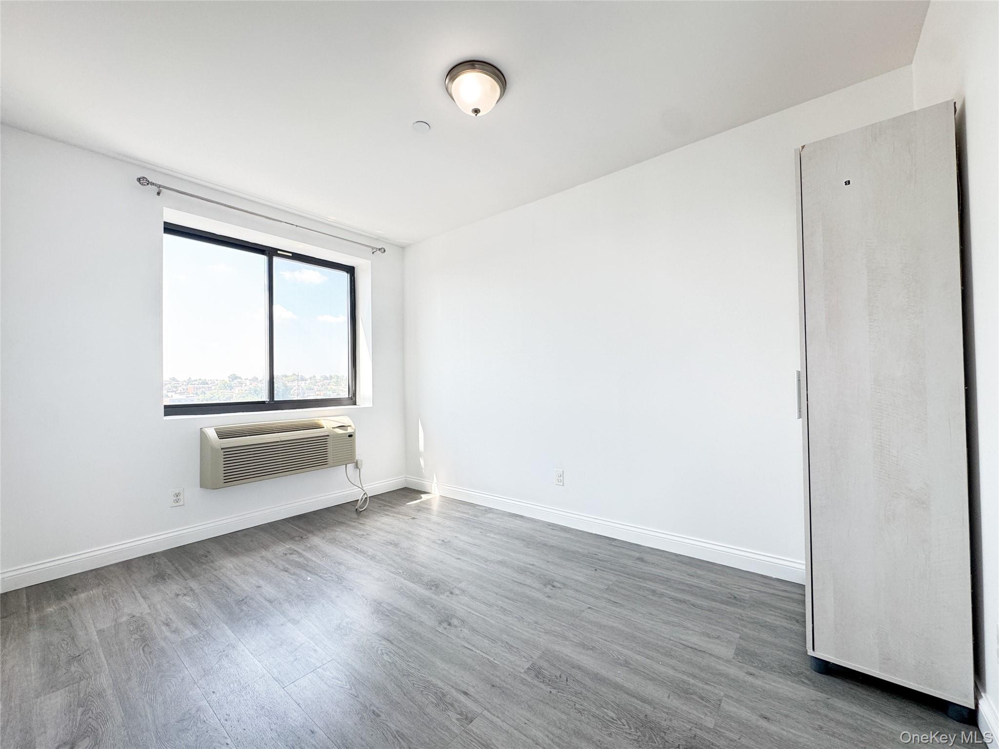 7026 Queens Boulevard # 7F, Woodside, NY 11377