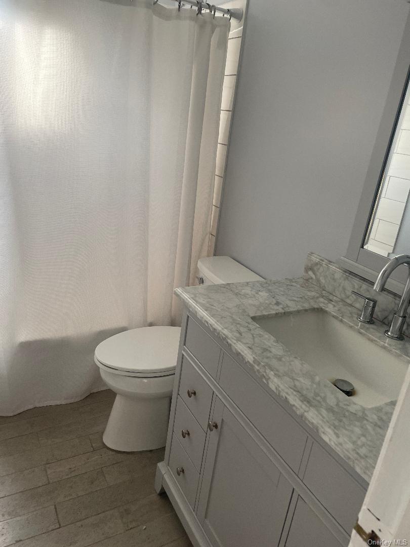 275 N Utica Avenue, Massapequa, NY 11758