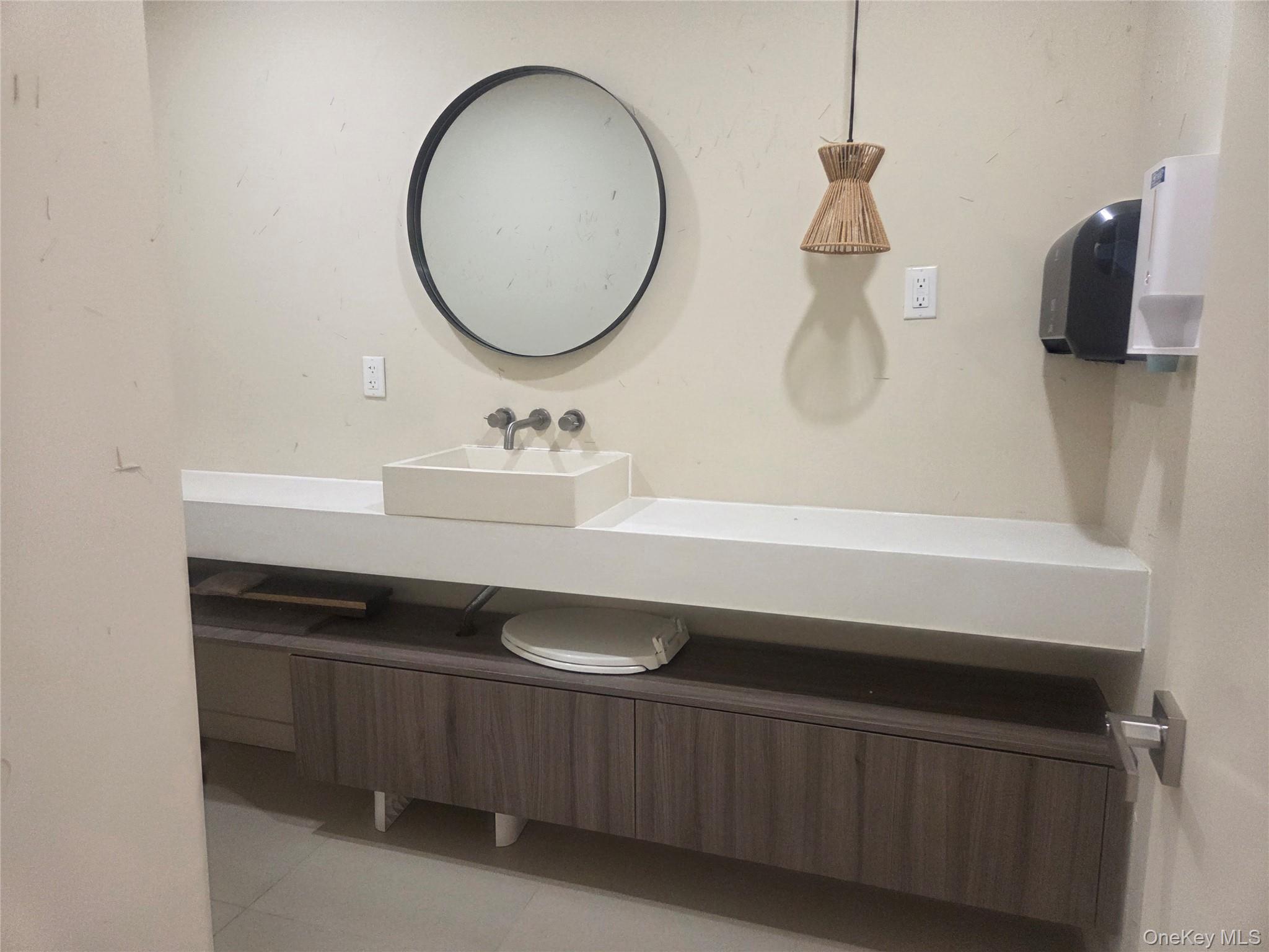 39-11-13 Bell Blvd Boulevard # 2Fl, Bayside, NY 11361