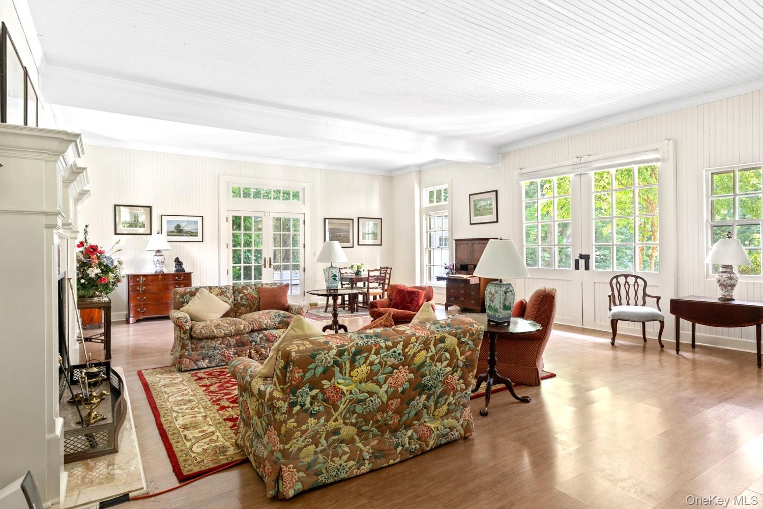 62 Cove Neck Road, Cove Neck, NY 11771