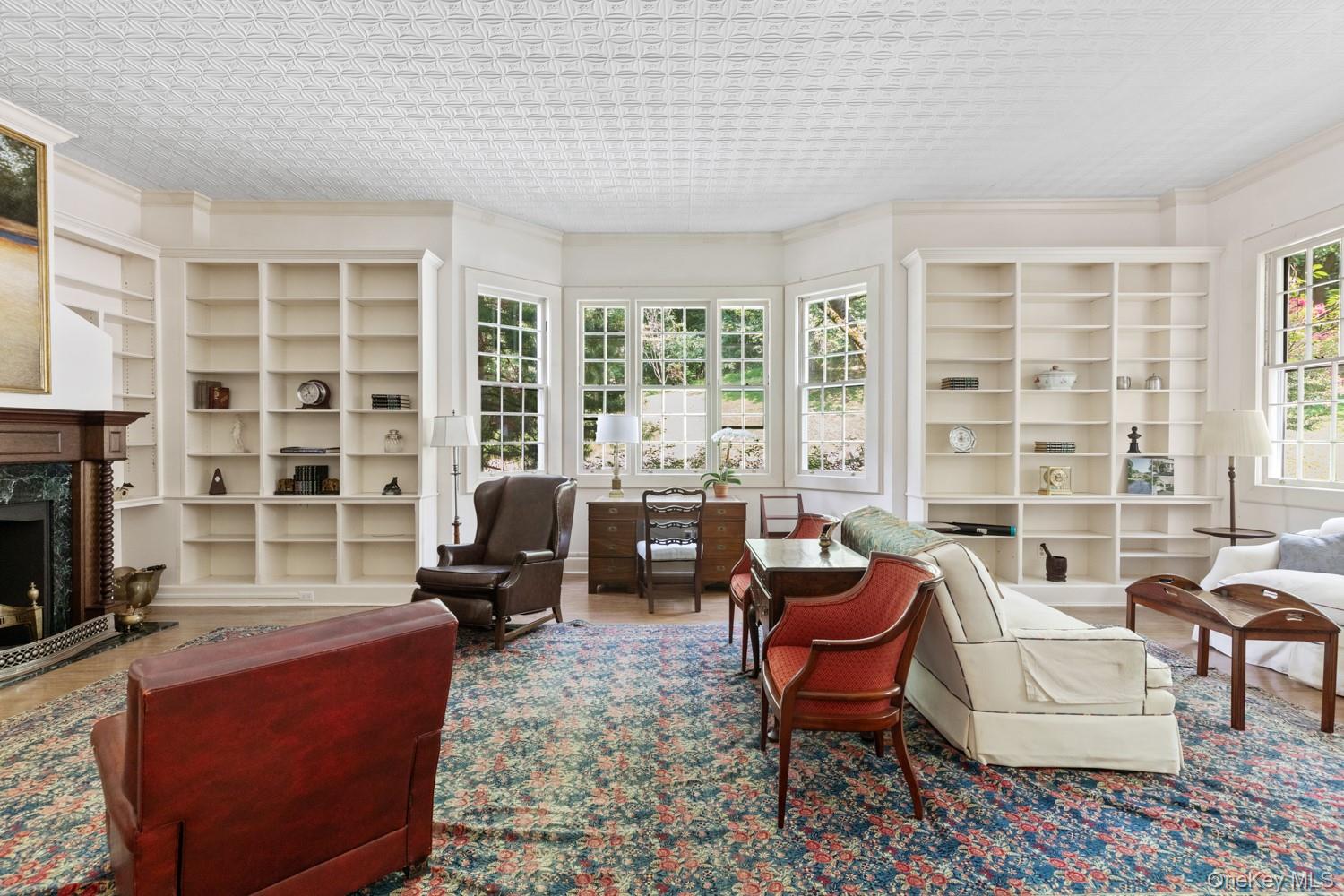 62 Cove Neck Road, Cove Neck, NY 11771