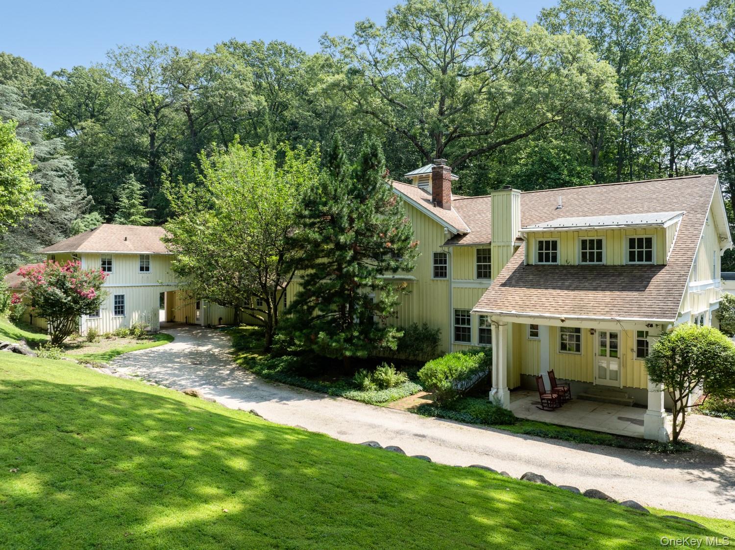 62 Cove Neck Road, Cove Neck, NY 11771