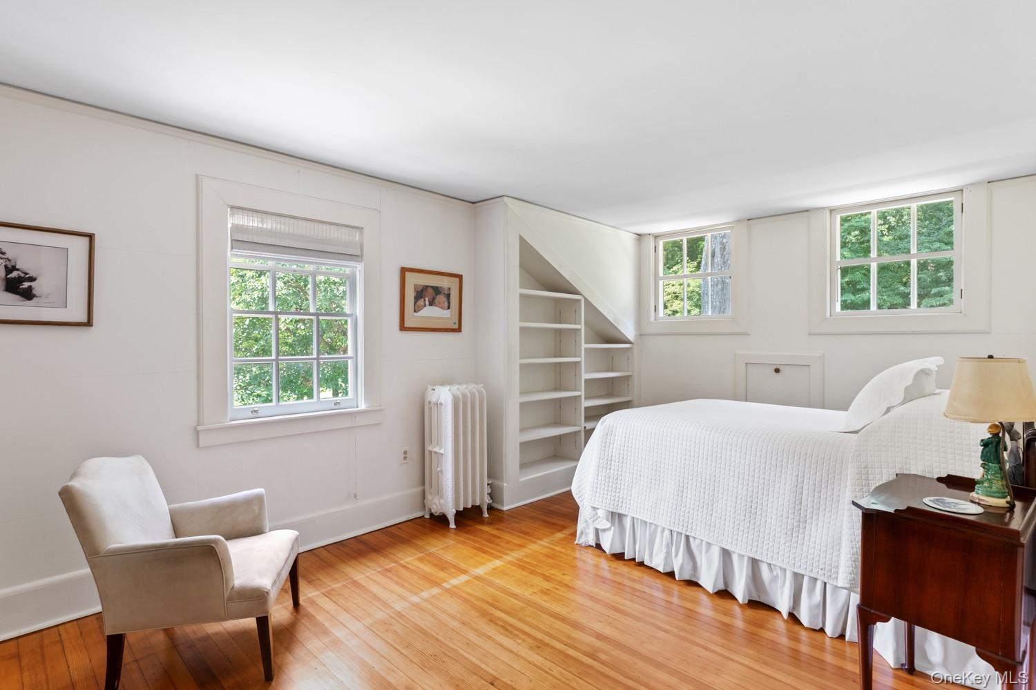 62 Cove Neck Road, Cove Neck, NY 11771