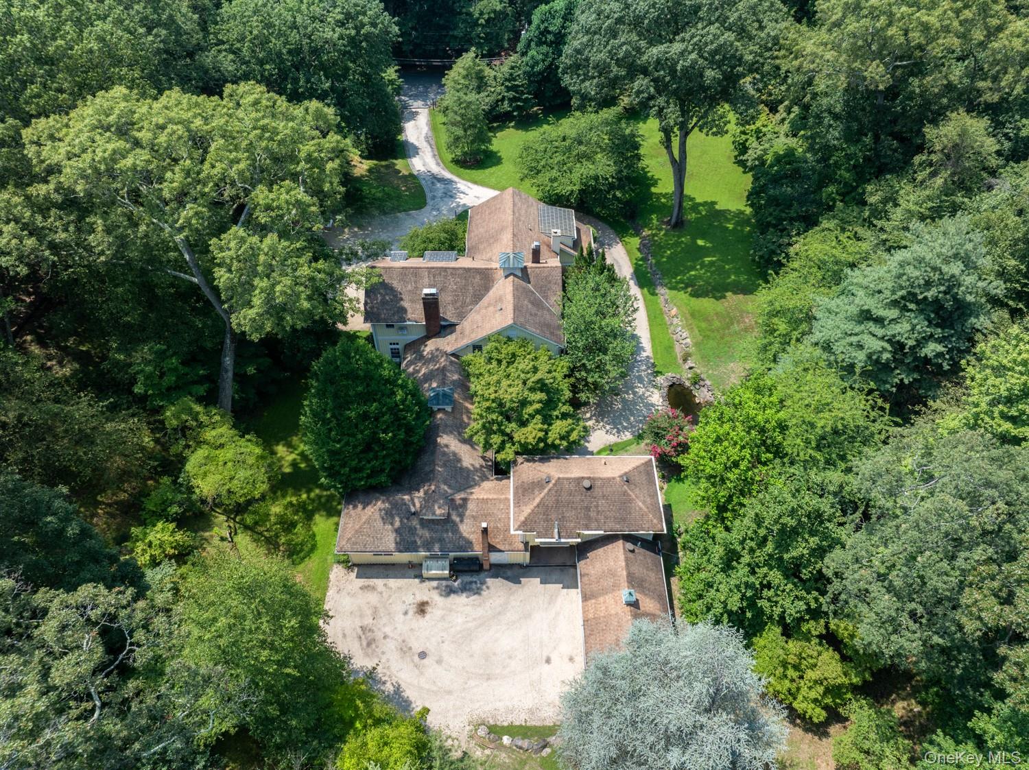 62 Cove Neck Road, Cove Neck, NY 11771