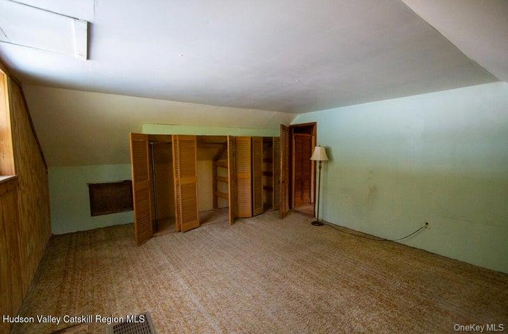 3076 State Route 28, Shokan, NY 12481