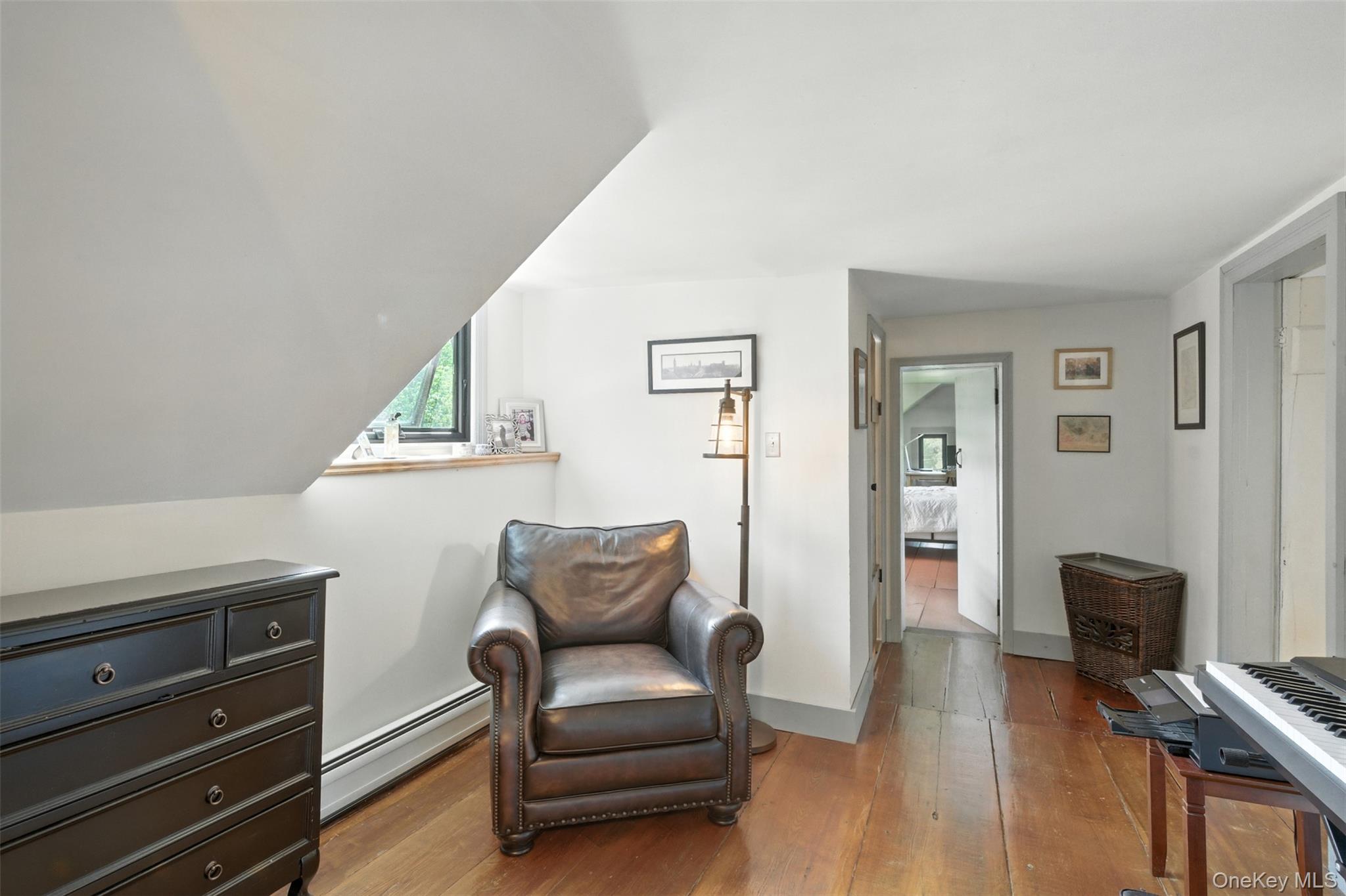 442 S Ohioville Road, New Paltz, NY 12561