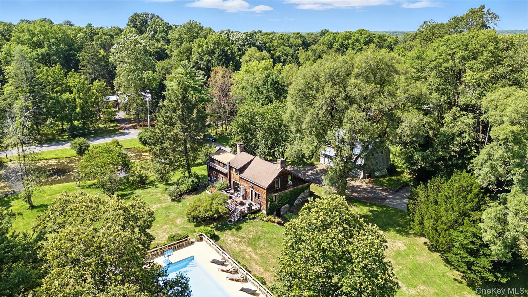 442 S Ohioville Road, New Paltz, NY 12561