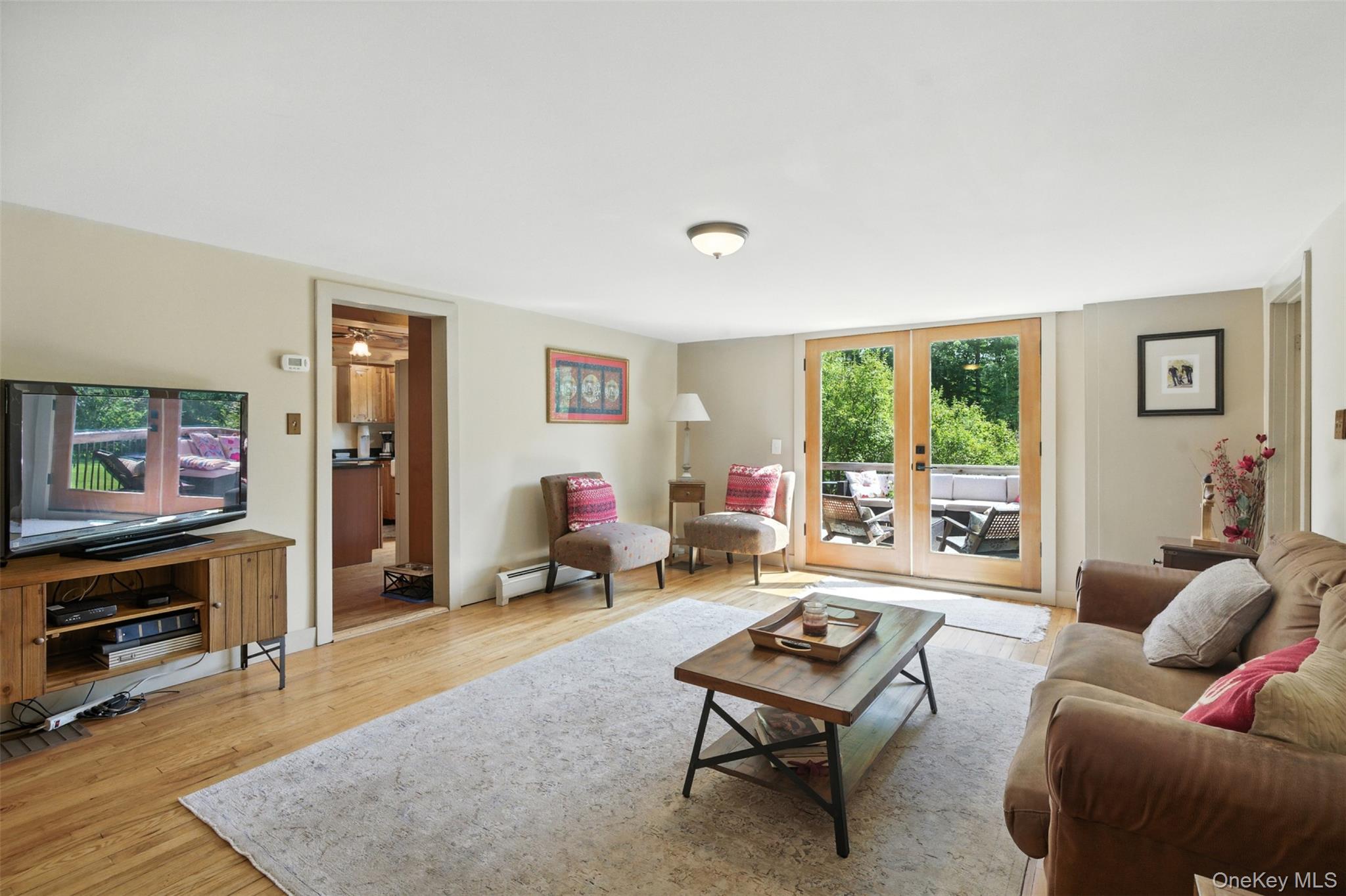 442 S Ohioville Road, New Paltz, NY 12561