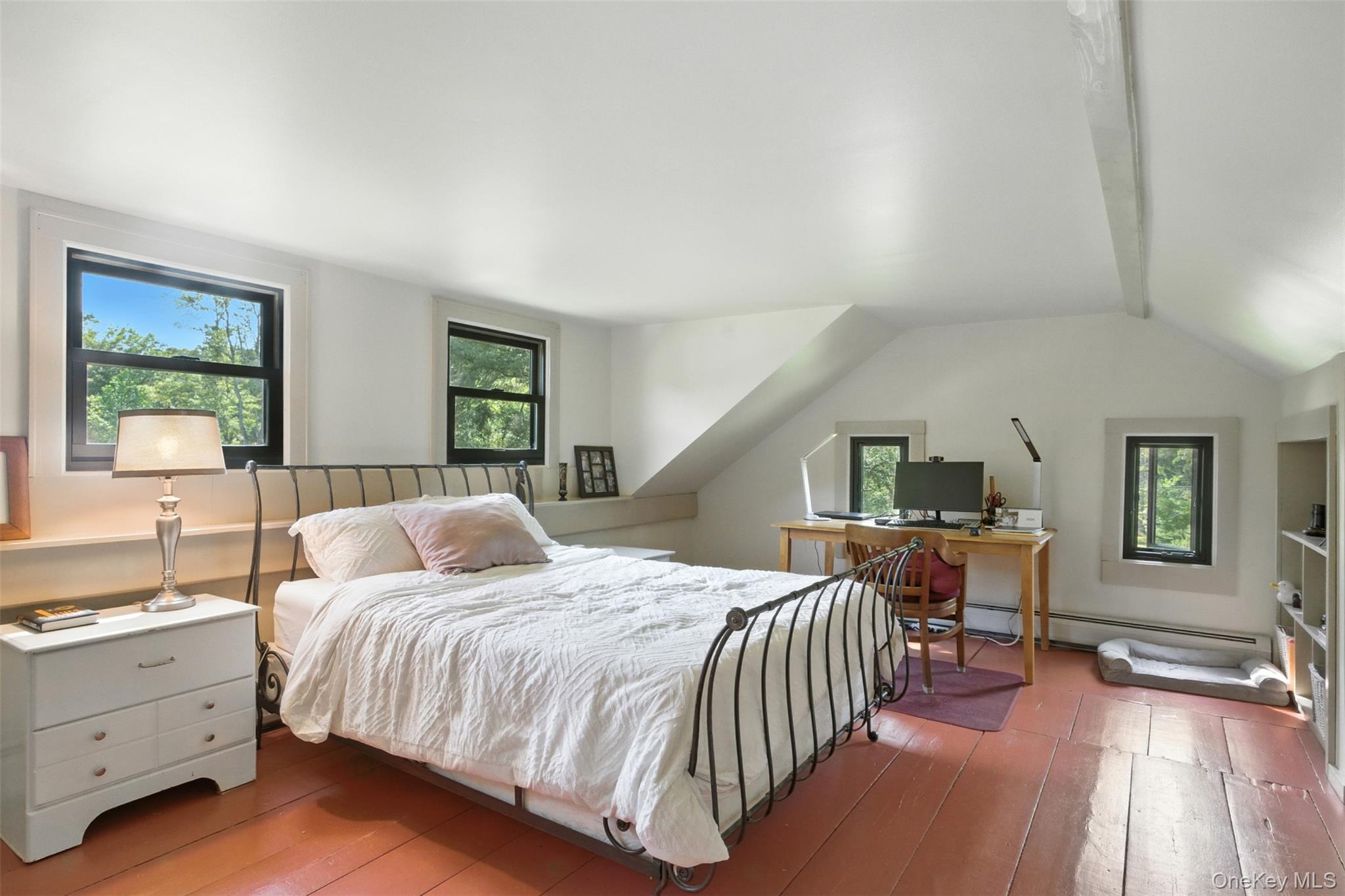 442 S Ohioville Road, New Paltz, NY 12561