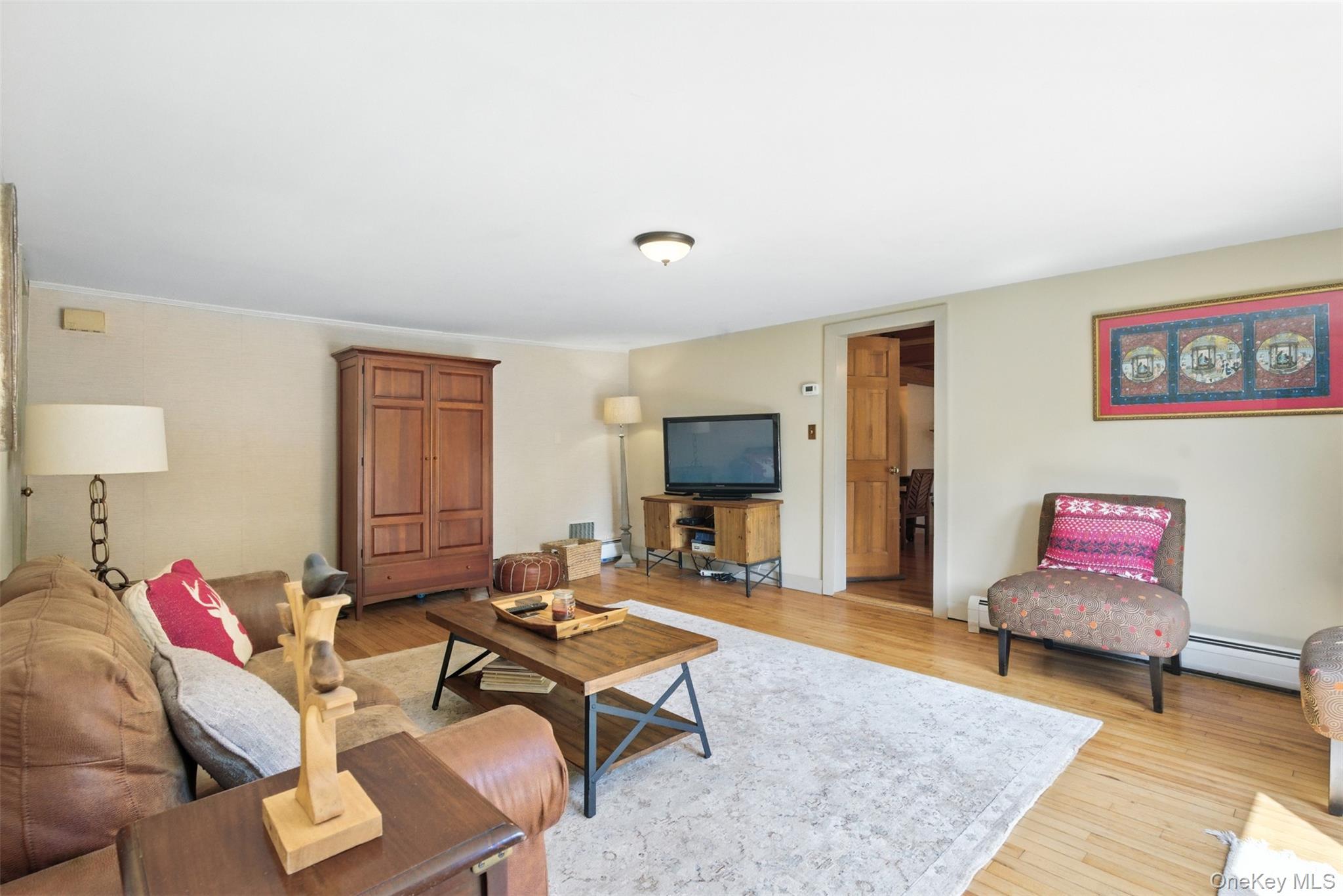 442 S Ohioville Road, New Paltz, NY 12561