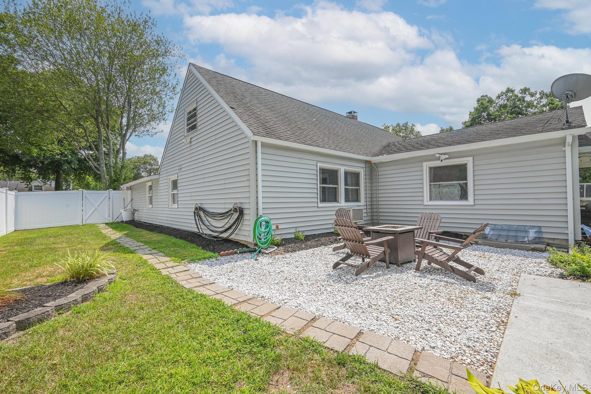 71 Sagebrush Lane, Islandia, NY 11749