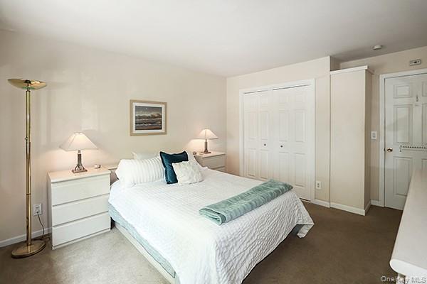 2449 Union Boulevard # 19B, Islip, NY 11751