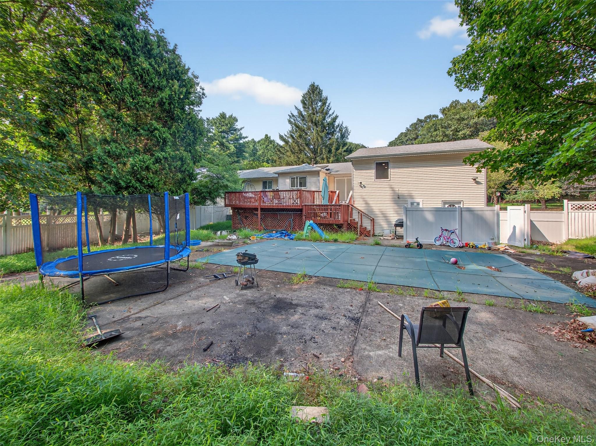 7 Eleanor Place, Airmont, NY 10952