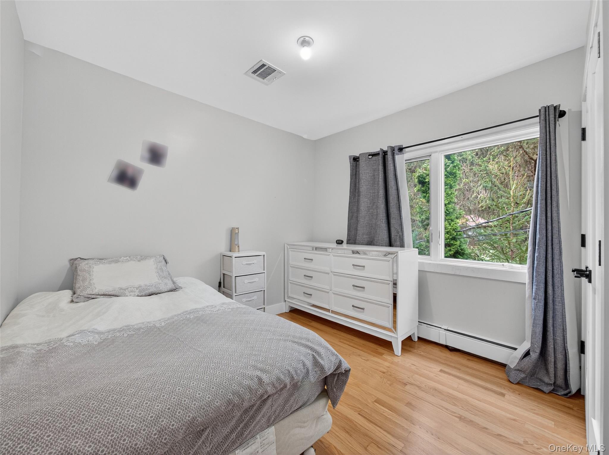 7 Eleanor Place, Airmont, NY 10952