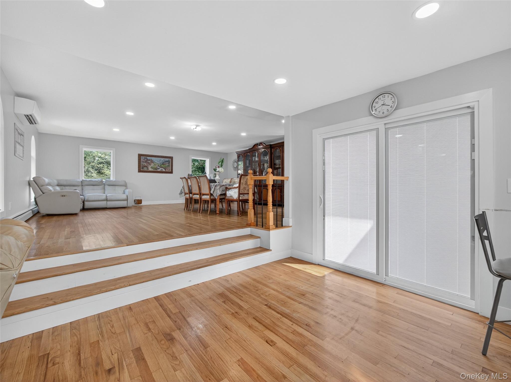 7 Eleanor Place, Airmont, NY 10952