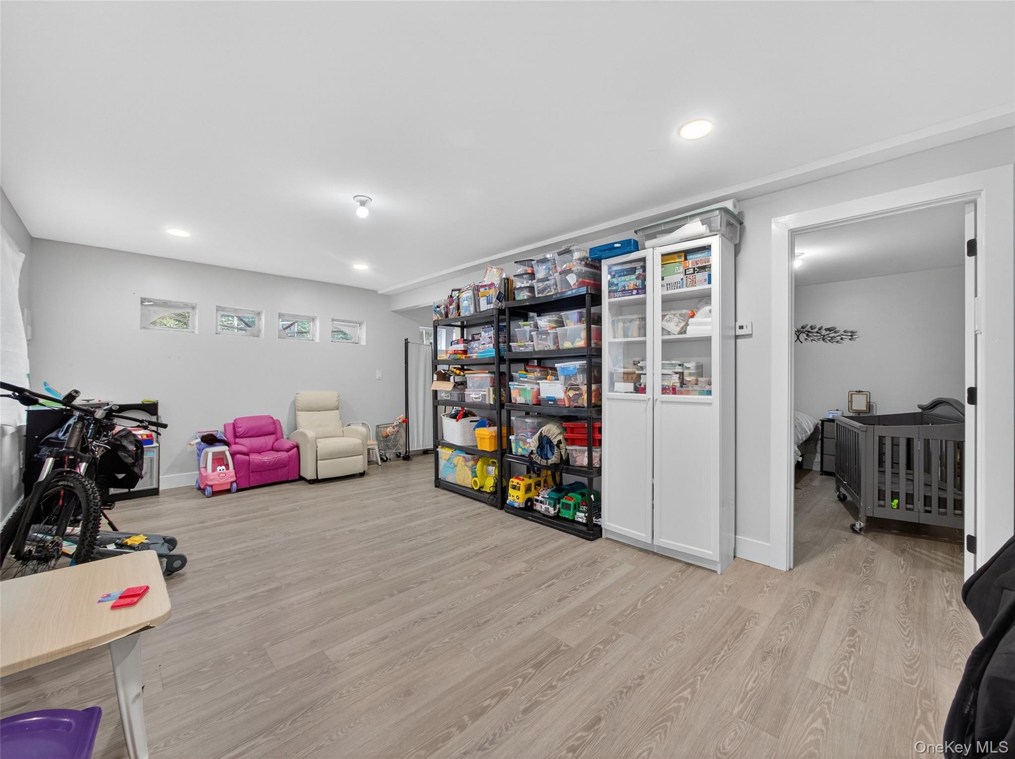 7 Eleanor Place, Airmont, NY 10952