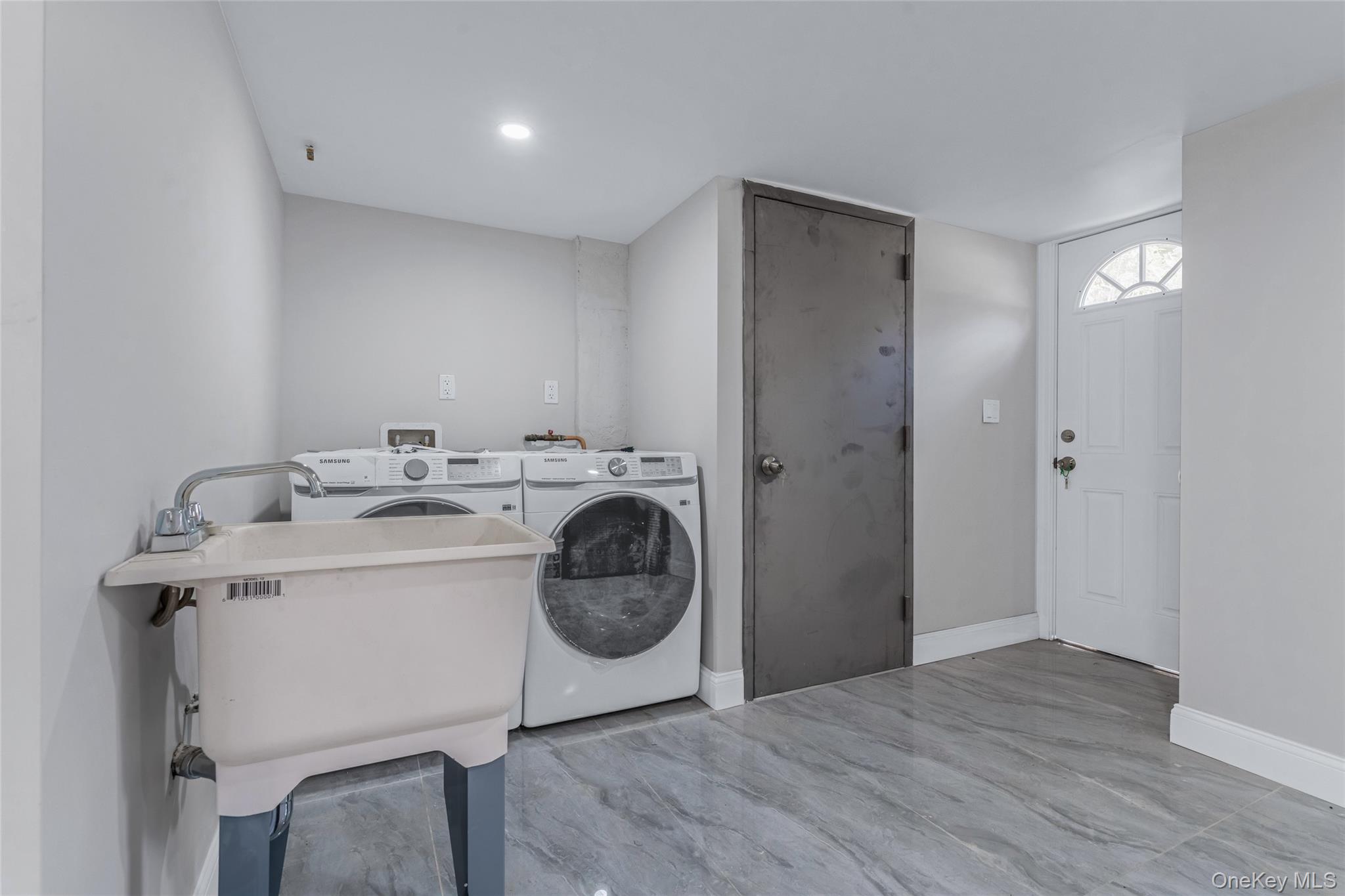 141-67 72 Crescent, Flushing, NY 11367