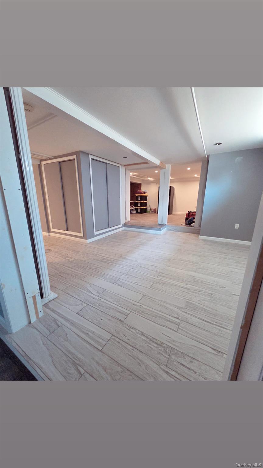 127 Hempstead Avenue, Lynbrook, NY 11563