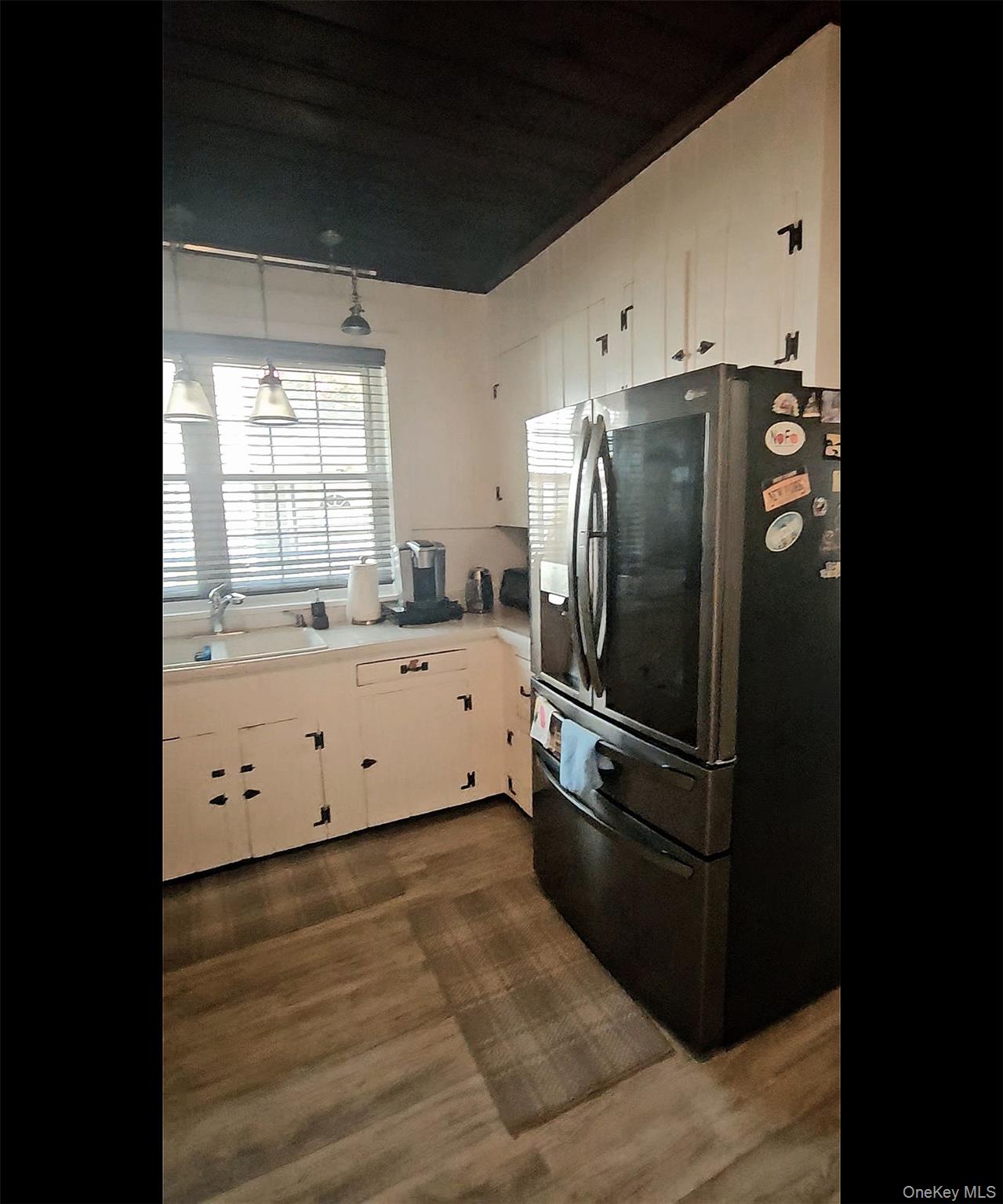 127 Hempstead Avenue, Lynbrook, NY 11563