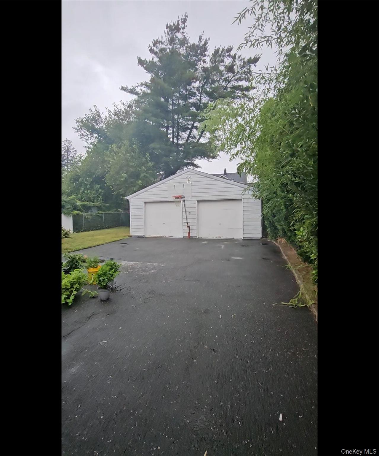 127 Hempstead Avenue, Lynbrook, NY 11563