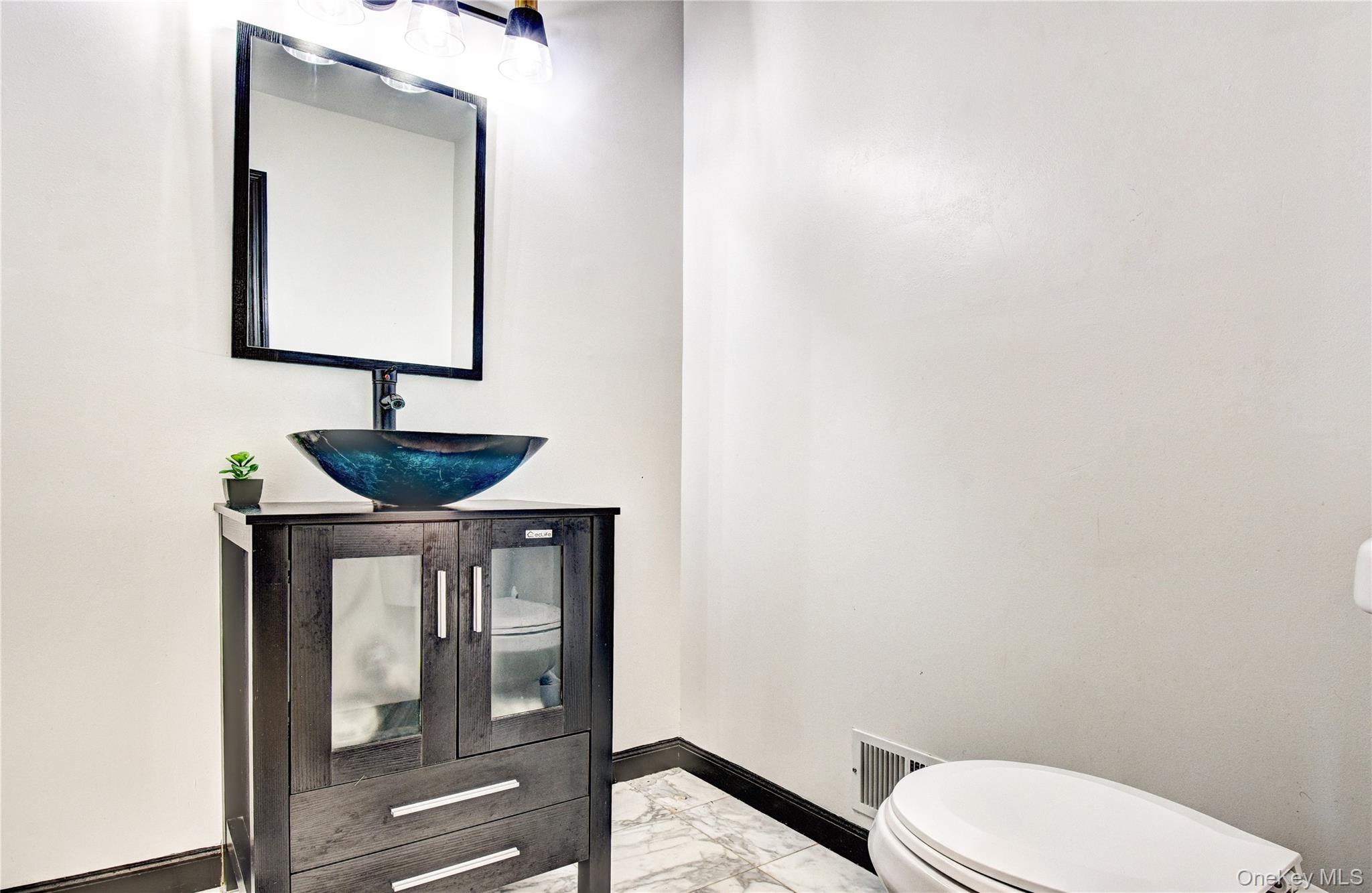 3 Lake View Drive, Goshen, NY 10924