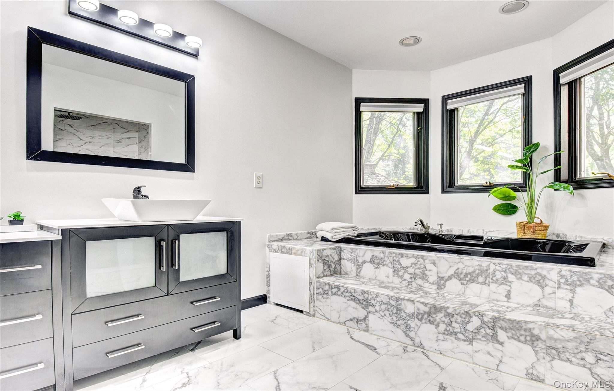 3 Lake View Drive, Goshen, NY 10924