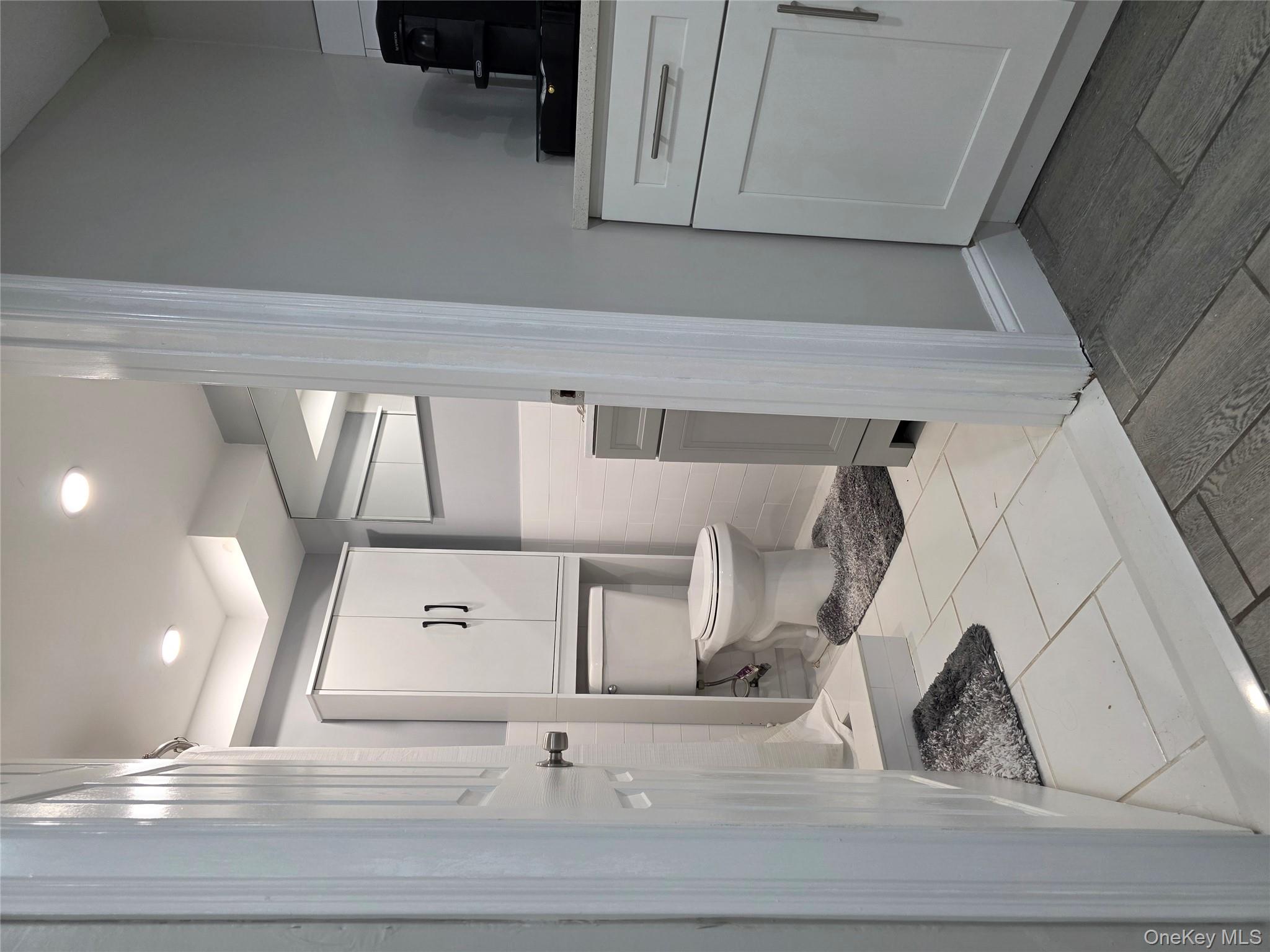 2593 Loftus Avenue, Oceanside, NY 11572