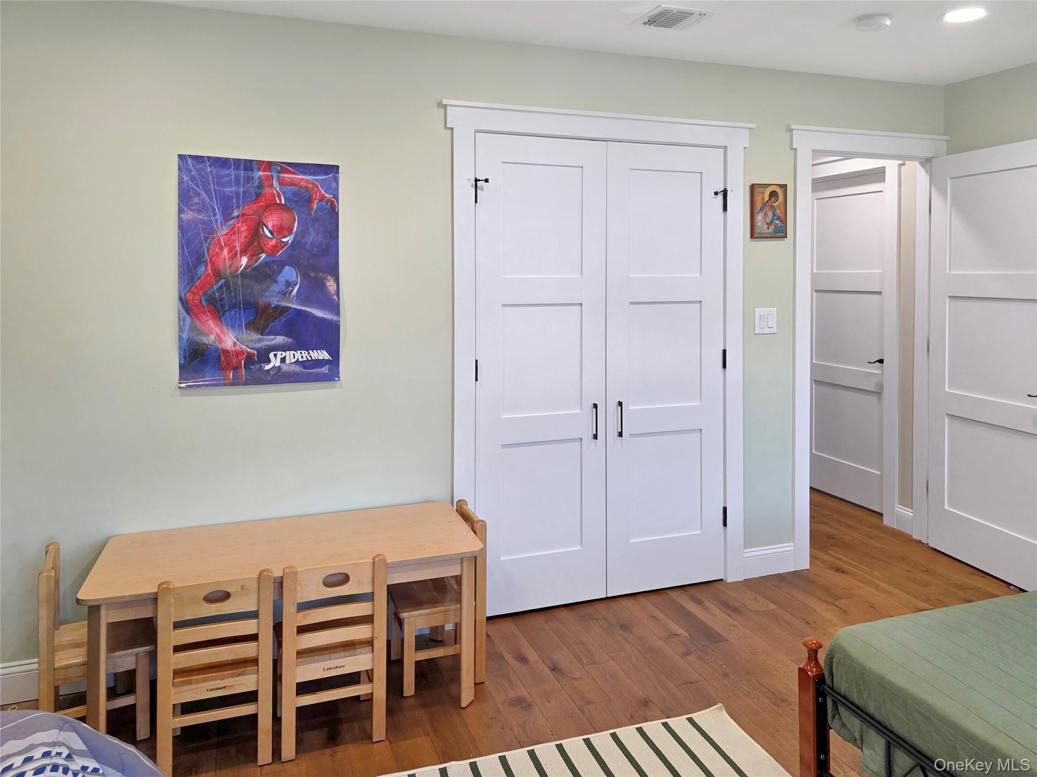 2593 Loftus Avenue, Oceanside, NY 11572