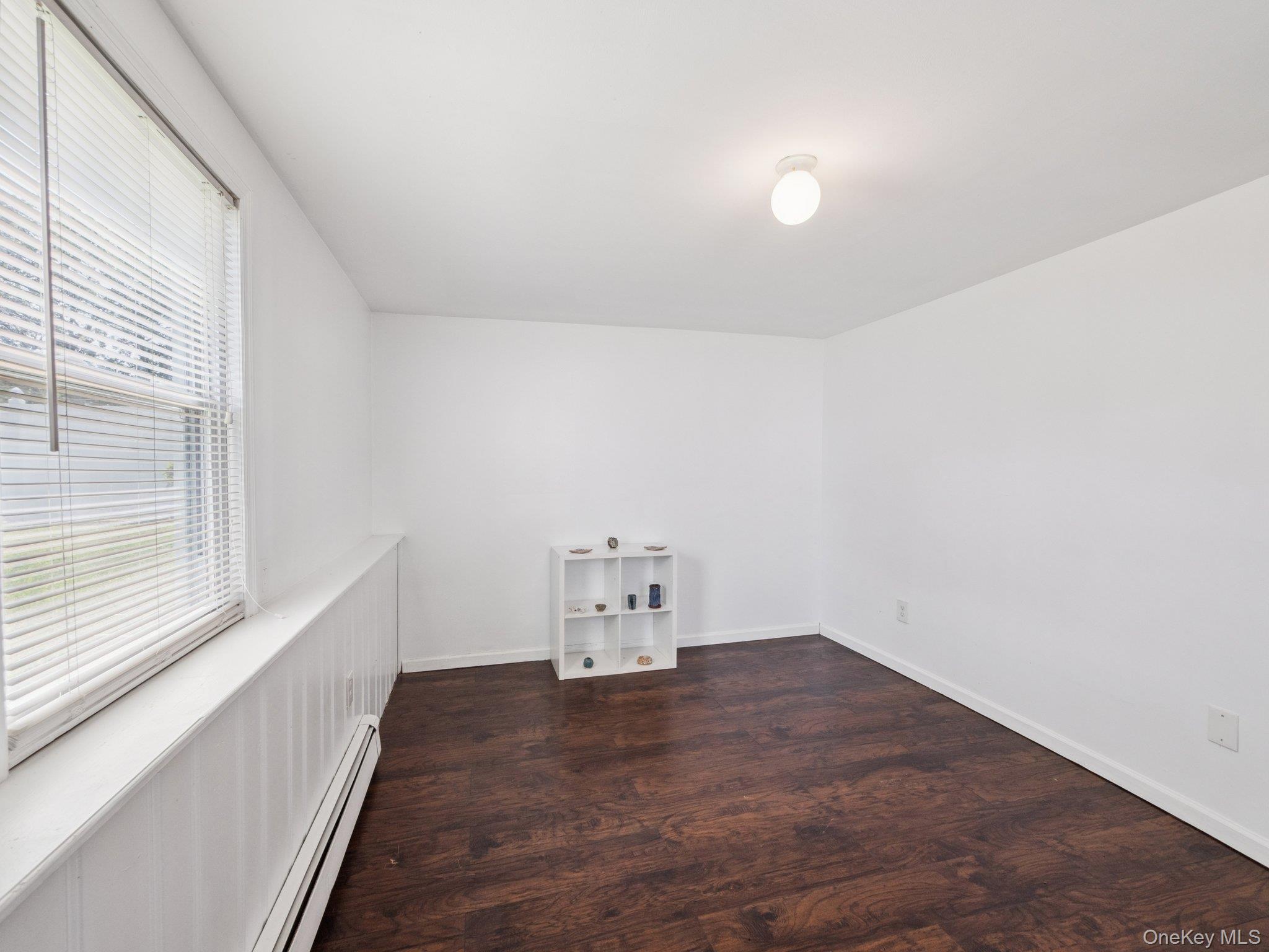 247 Woods Road, North Babylon, NY 11703