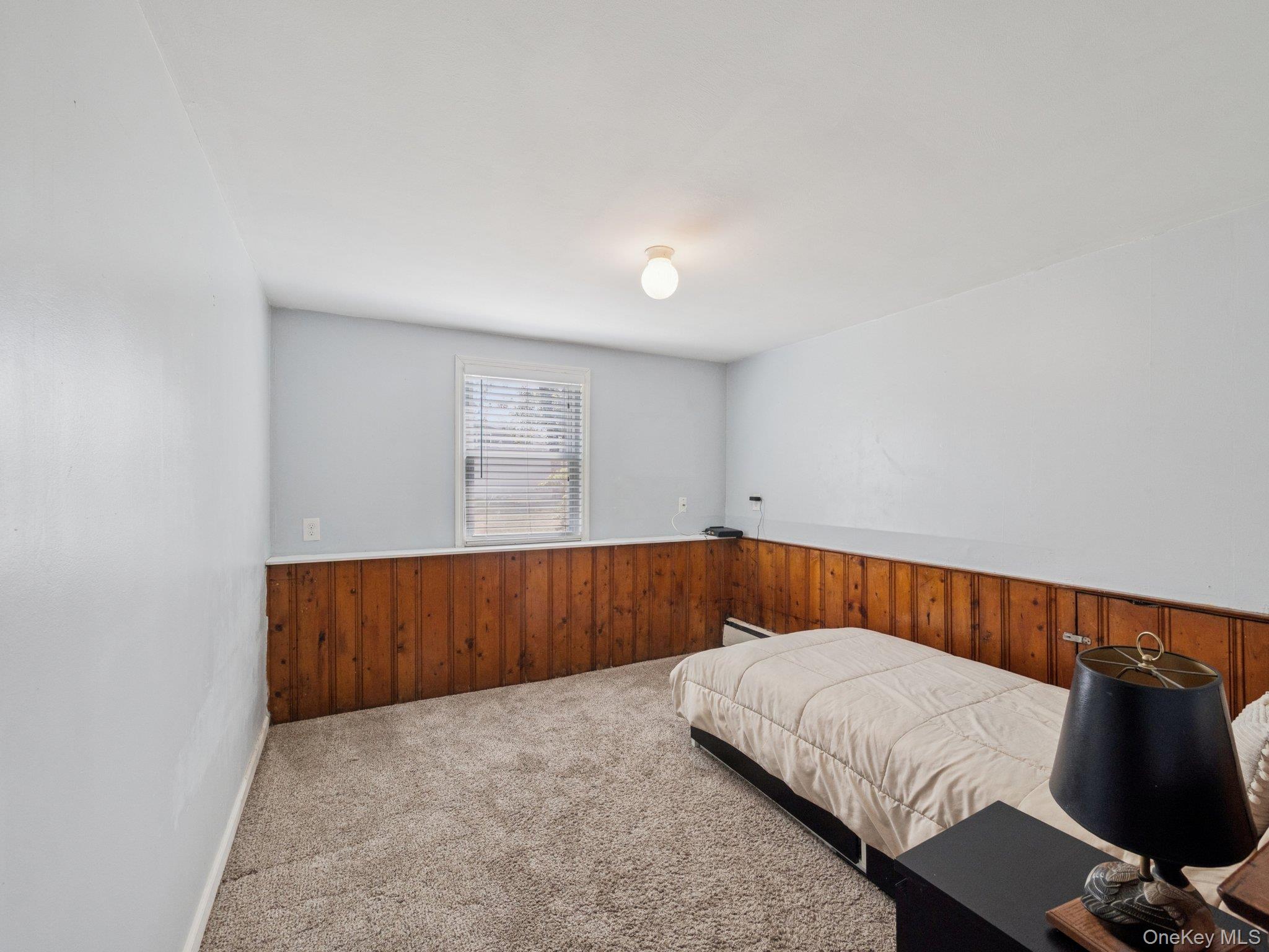 247 Woods Road, North Babylon, NY 11703