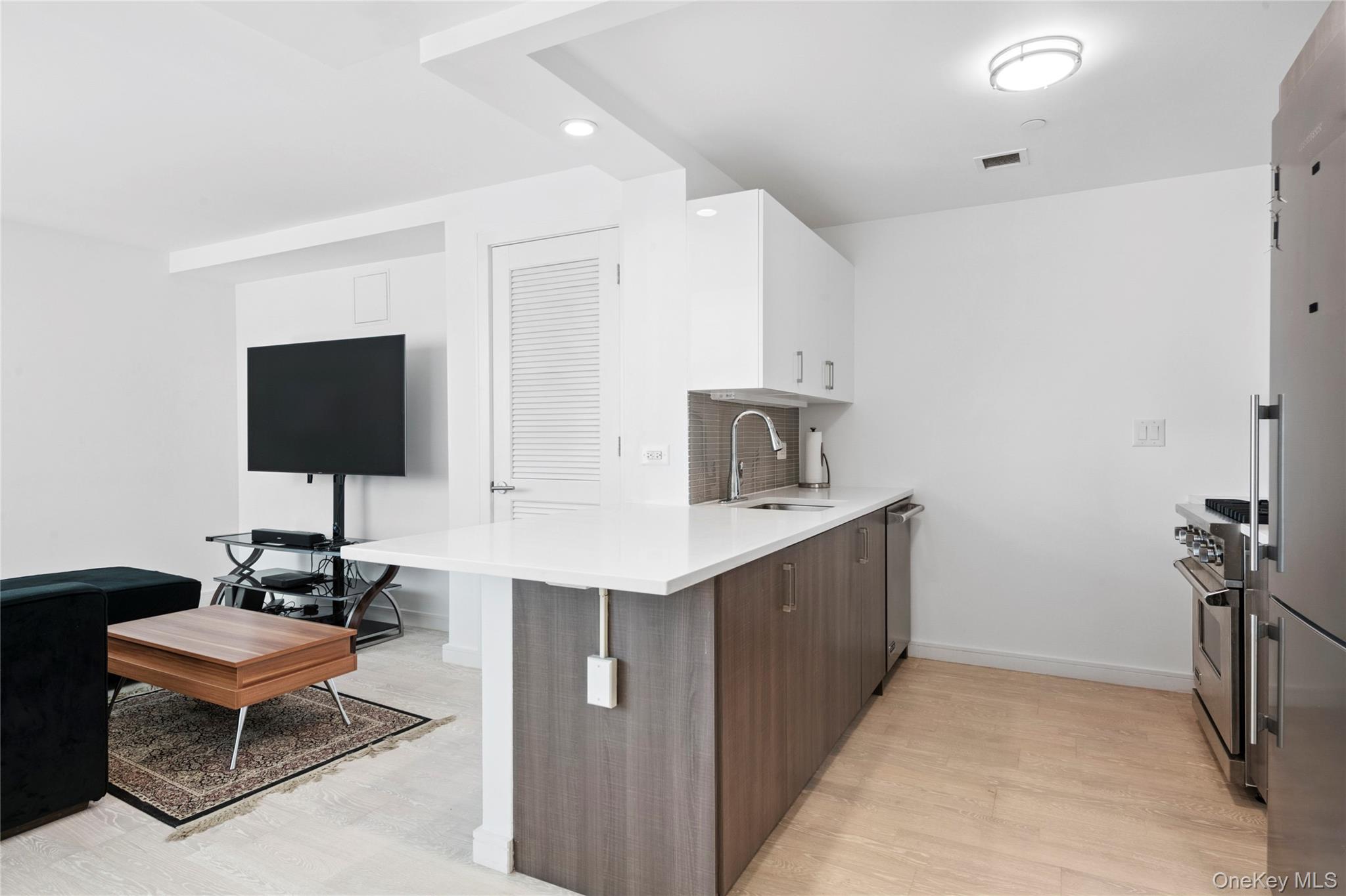 2351 Adam Clayton Powell Junior Boulevard # PH27, New York (Manhattan), NY 10030