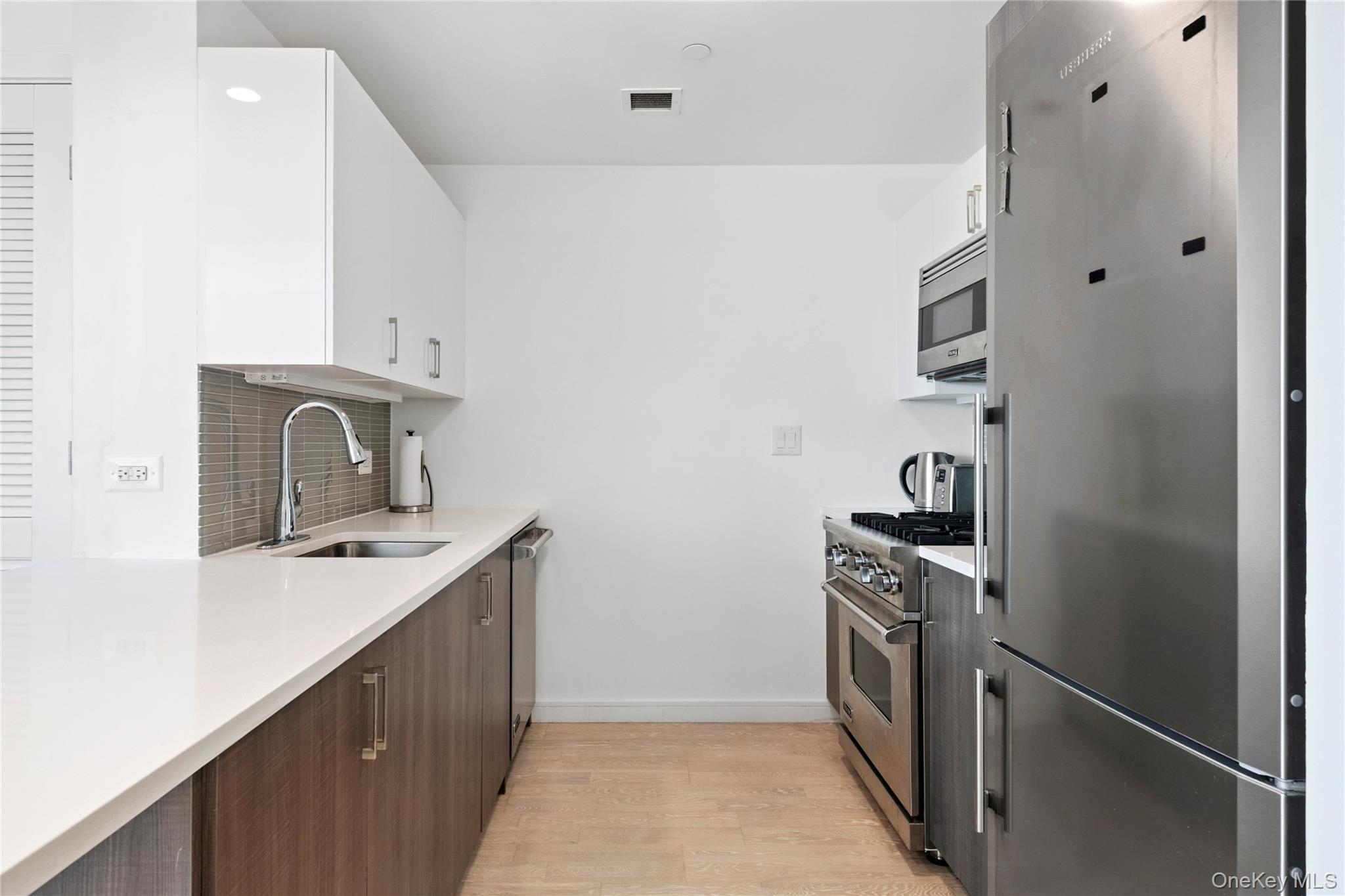 2351 Adam Clayton Powell Junior Boulevard # PH27, New York (Manhattan), NY 10030