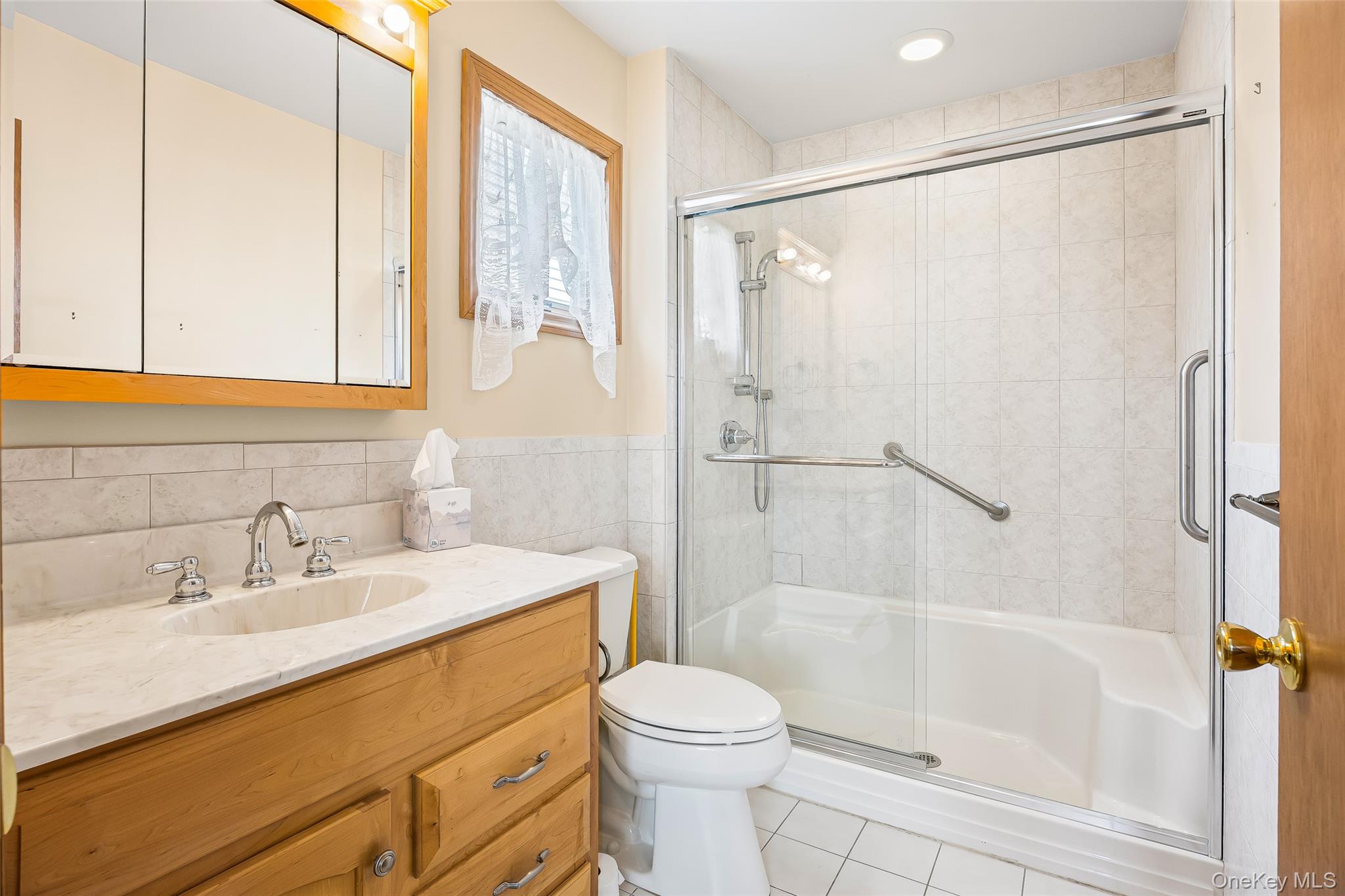 222 Clemens Road, Mineola, NY 11501