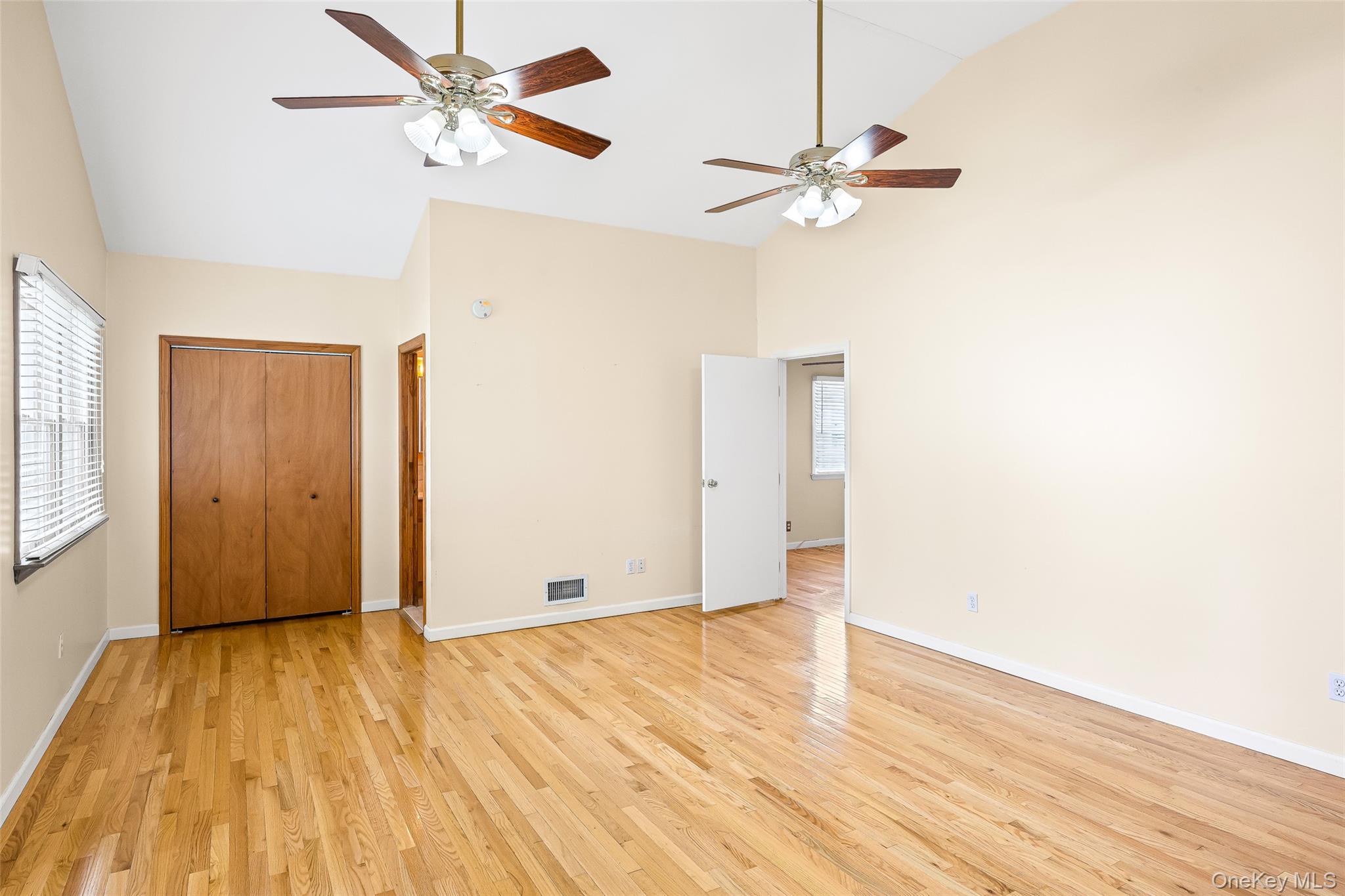 222 Clemens Road, Mineola, NY 11501