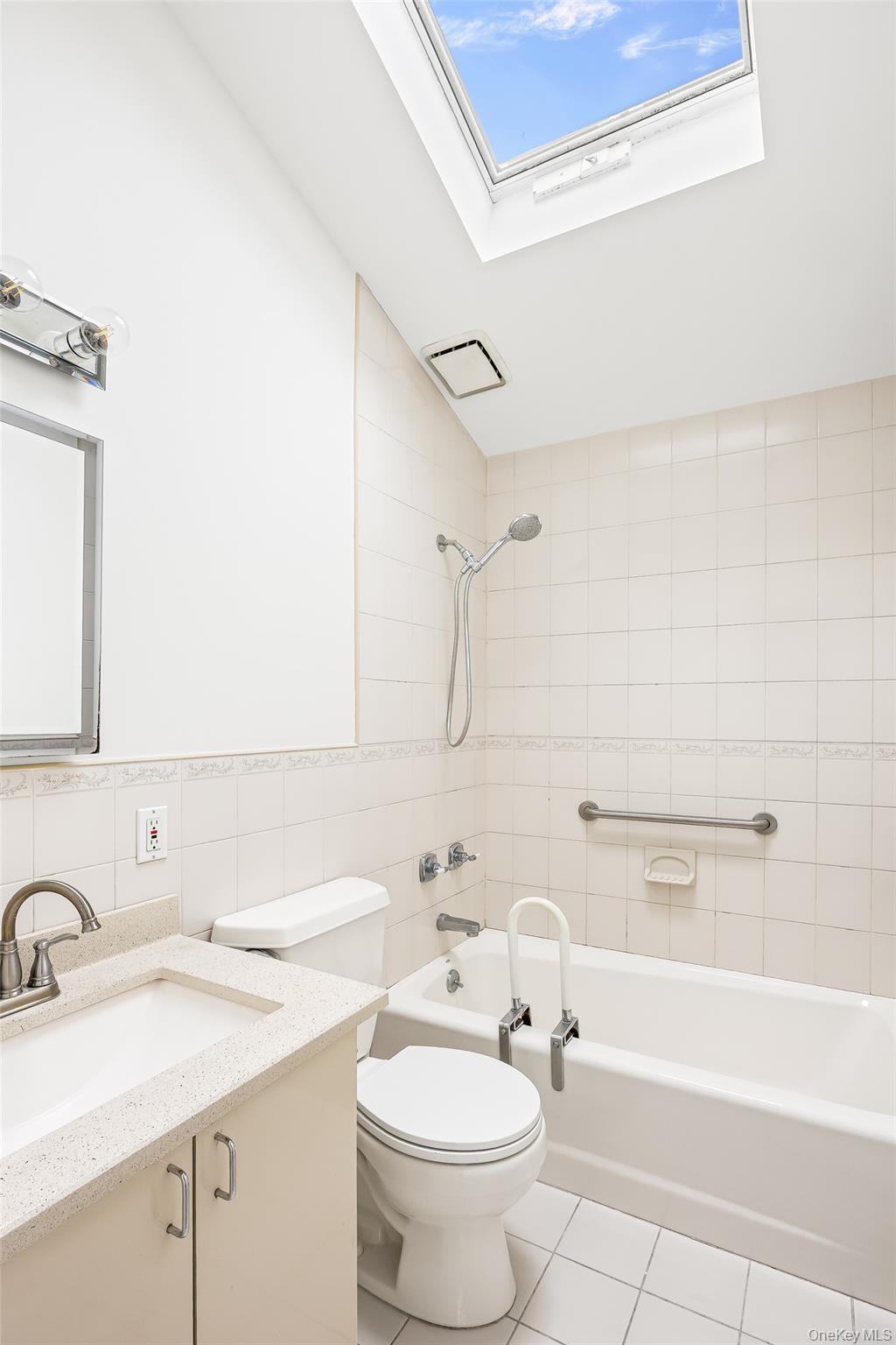 222 Clemens Road, Mineola, NY 11501