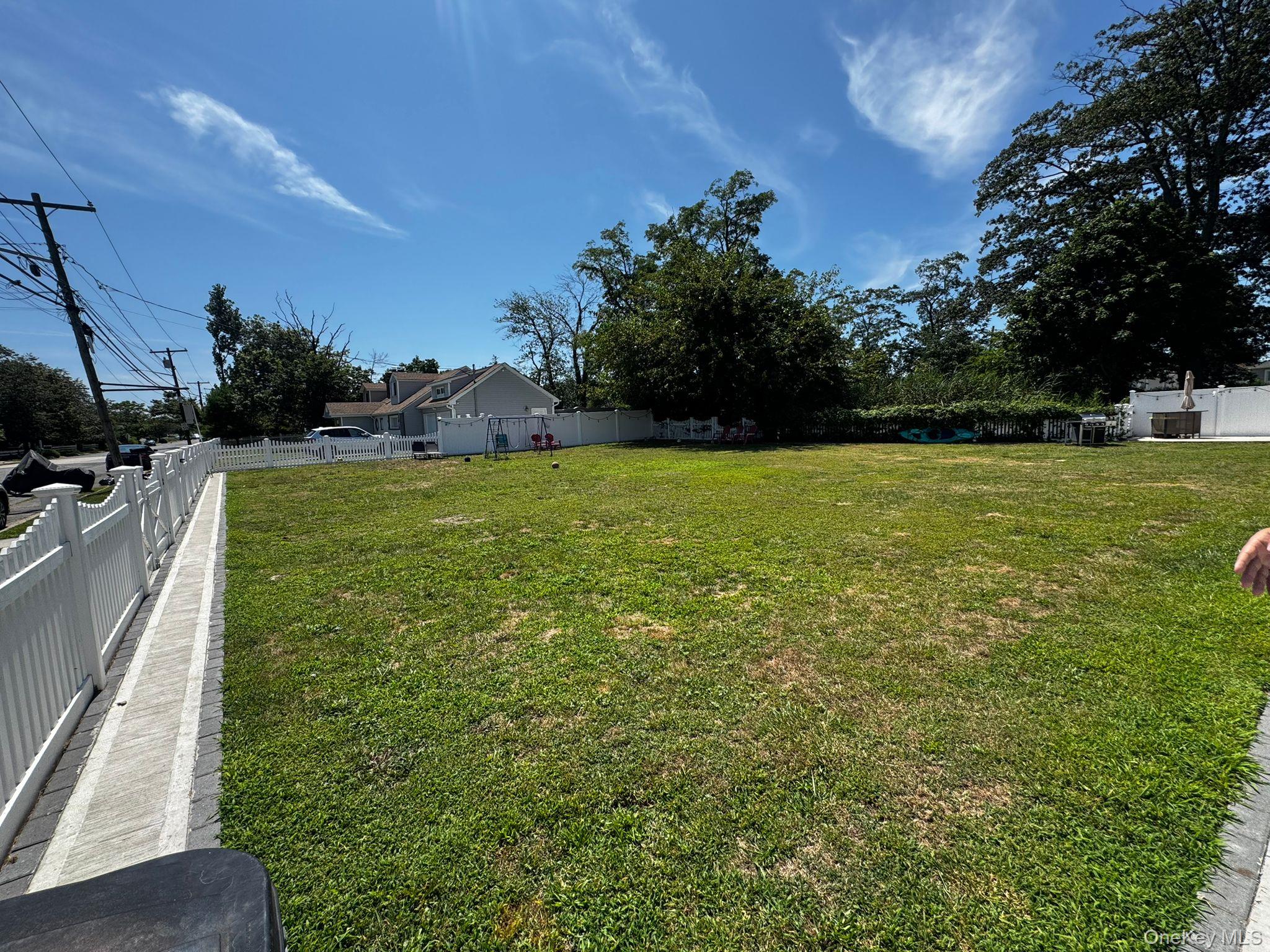 Clocks Boulevard, Massapequa, NY 11758