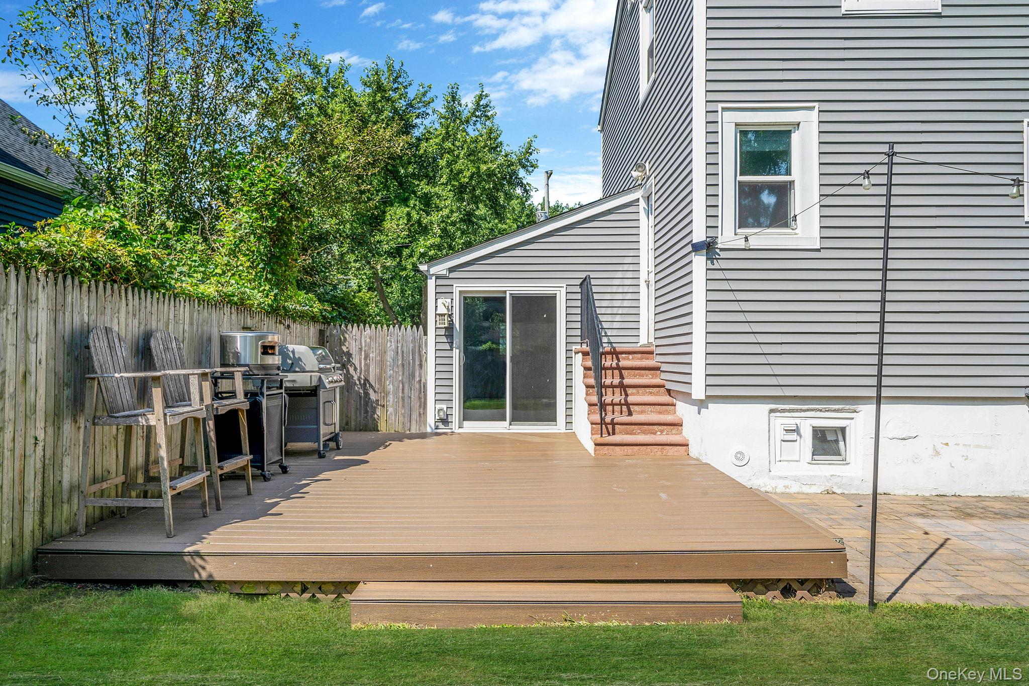 301 Center Bay Drive, West Islip, NY 11795