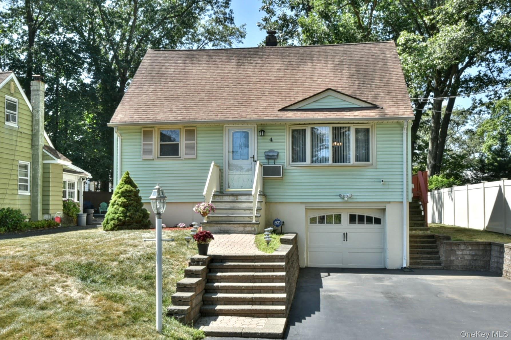 4 Terrace Avenue, Suffern, NY 10901
