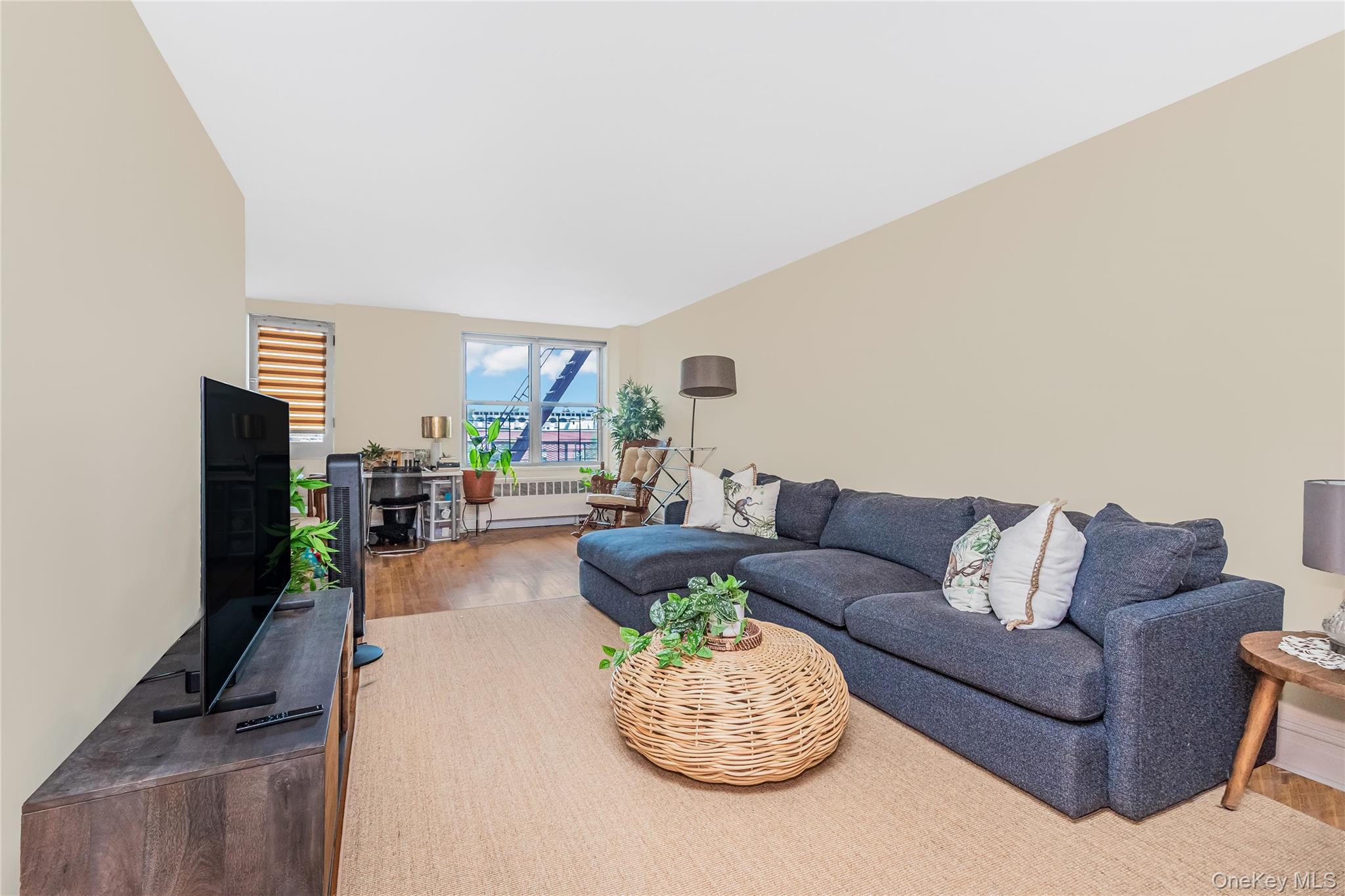 3201 Grand Concourse # 2E, Bronx, NY 10468